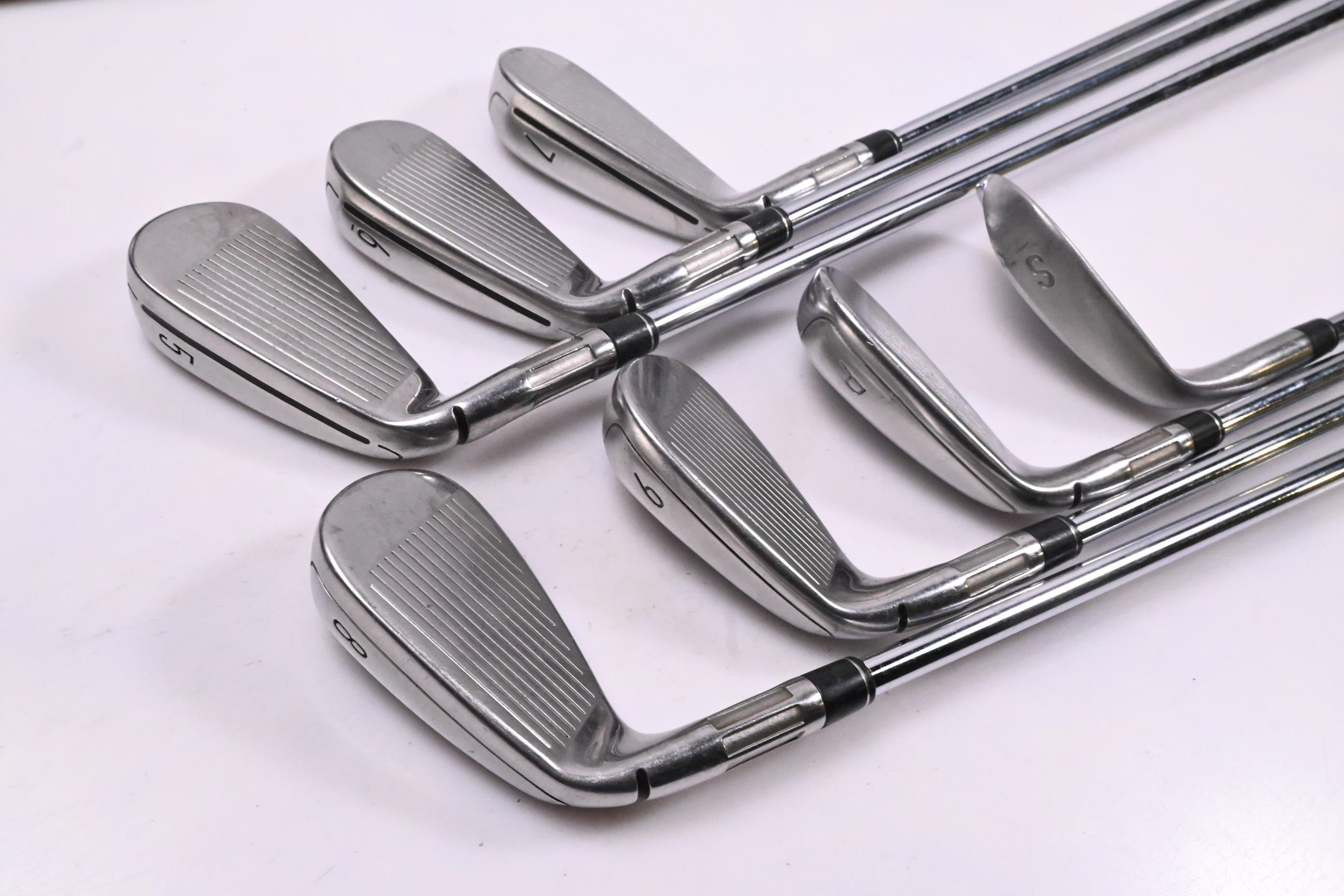 Taylormade M6 Irons / 5-PW+SW / Regular Flex KBS Max 85 Shafts