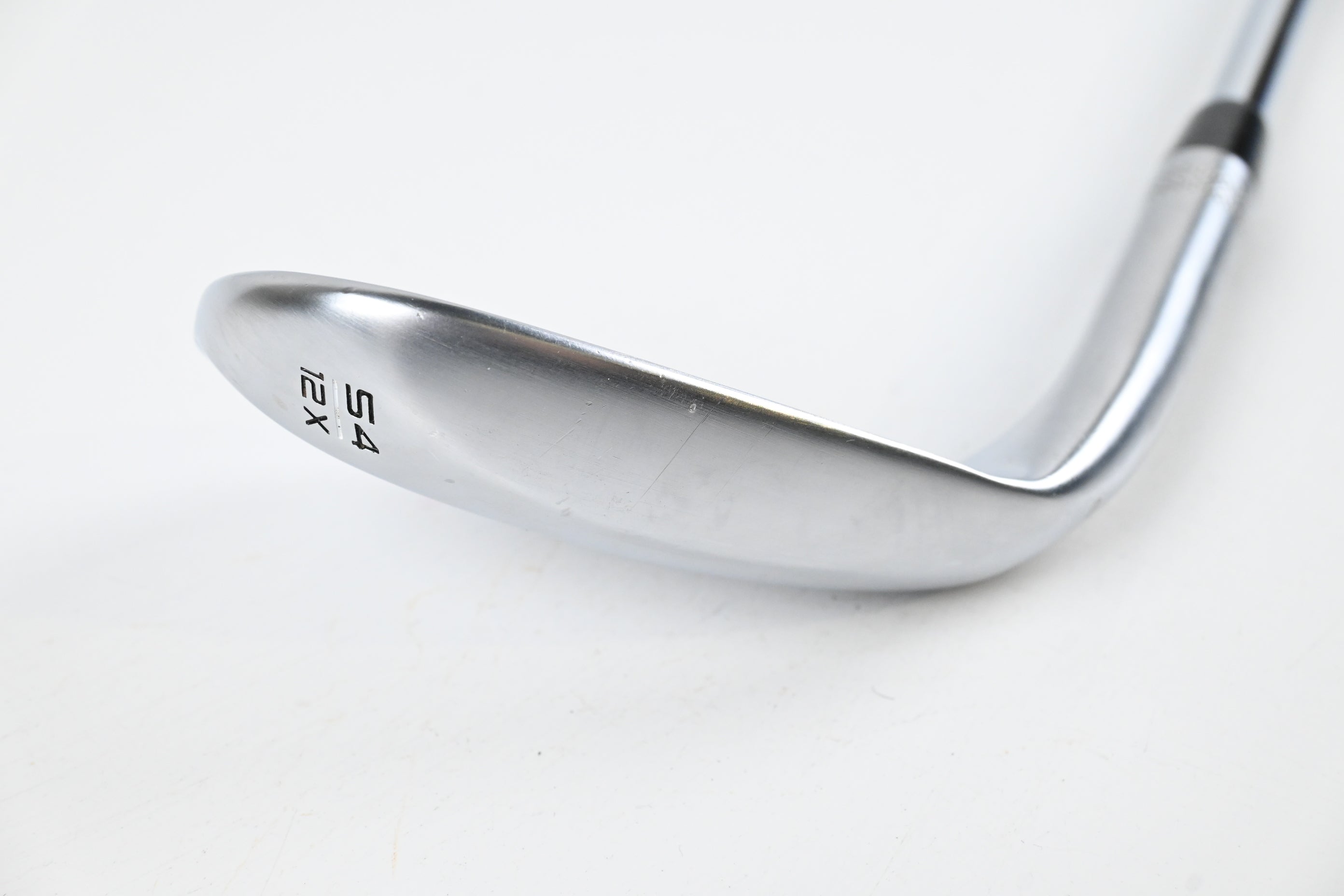 Callaway Opus SP Sand Wedge / 54 Degree / Regular Flex AMT R300 Red Shaft