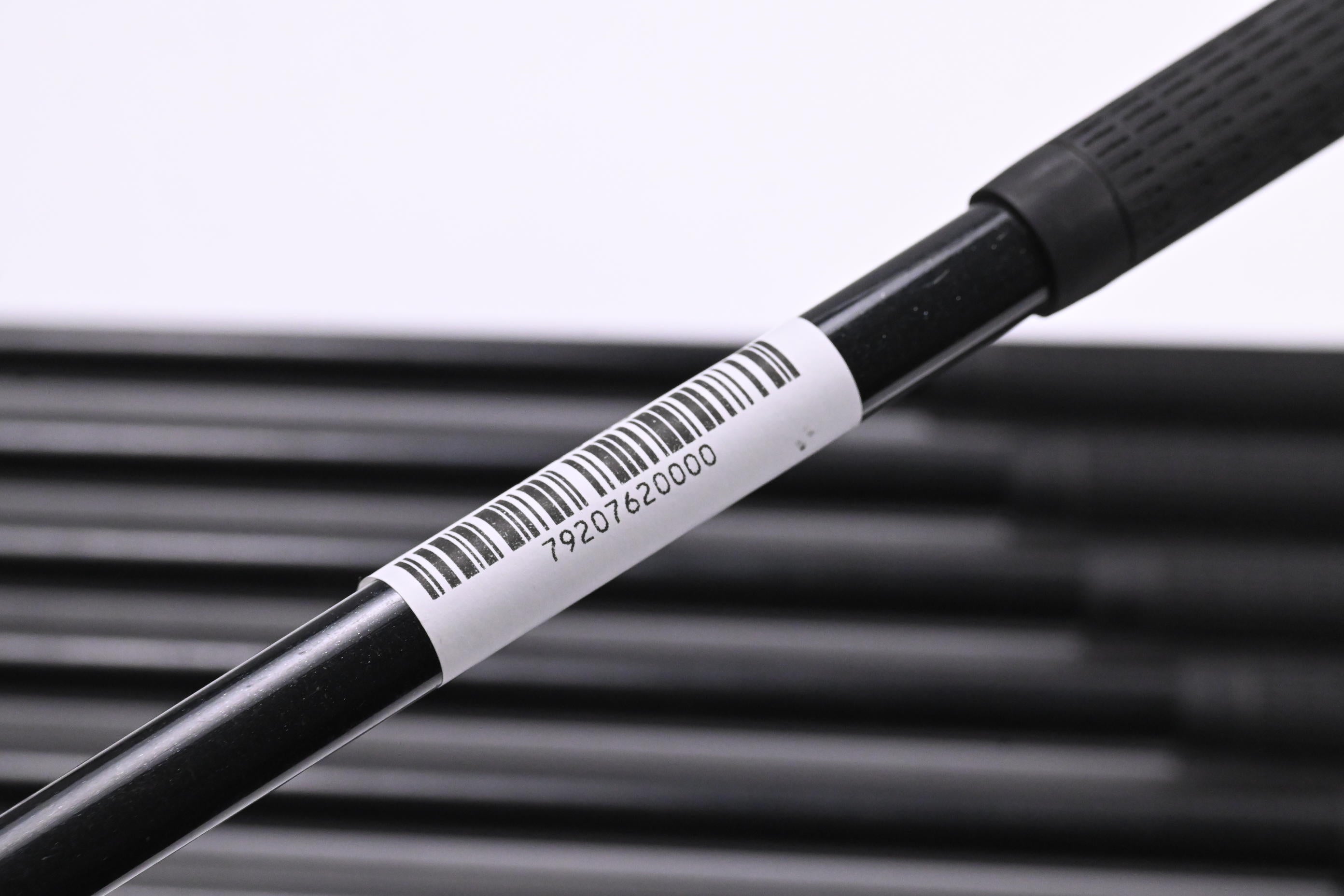 XXIO Dunlop 2004 Irons / 3-PW / Regular Flex XXIO MP300 Shafts