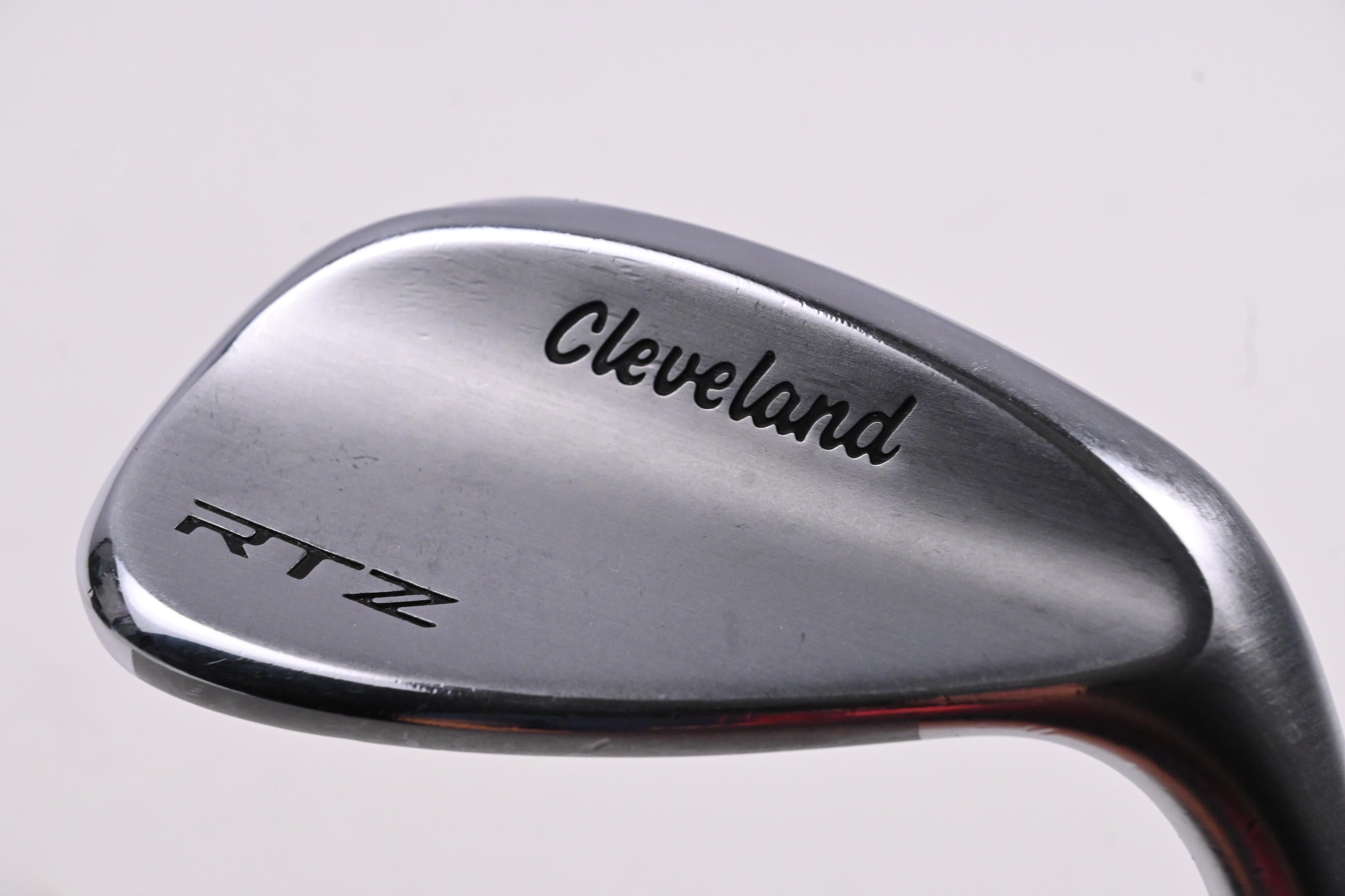 Cleveland RTZ Sand Wedge / 54 Degree / Wedge Flex Dynamic Gold Spinner Shaft