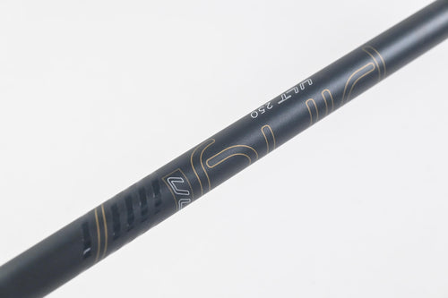 Ladies Ping G Le3 #3 Wood / 18 Degree / Ladies Flex Ping ULT 250 Shaft