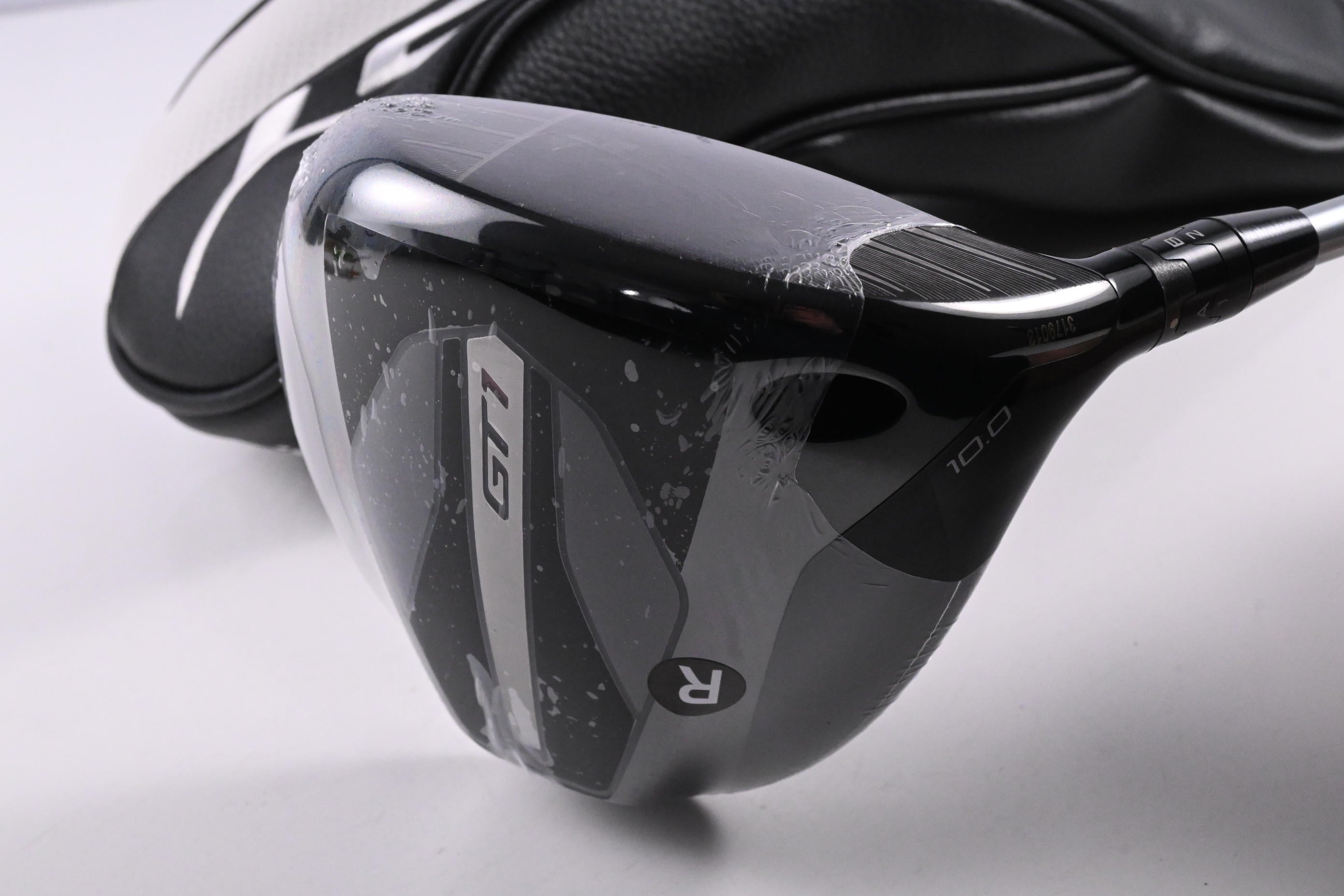 Titleist GT1 Driver / 10 Degree / Regular Flex Fujikura Air Speeder 40 Shaft