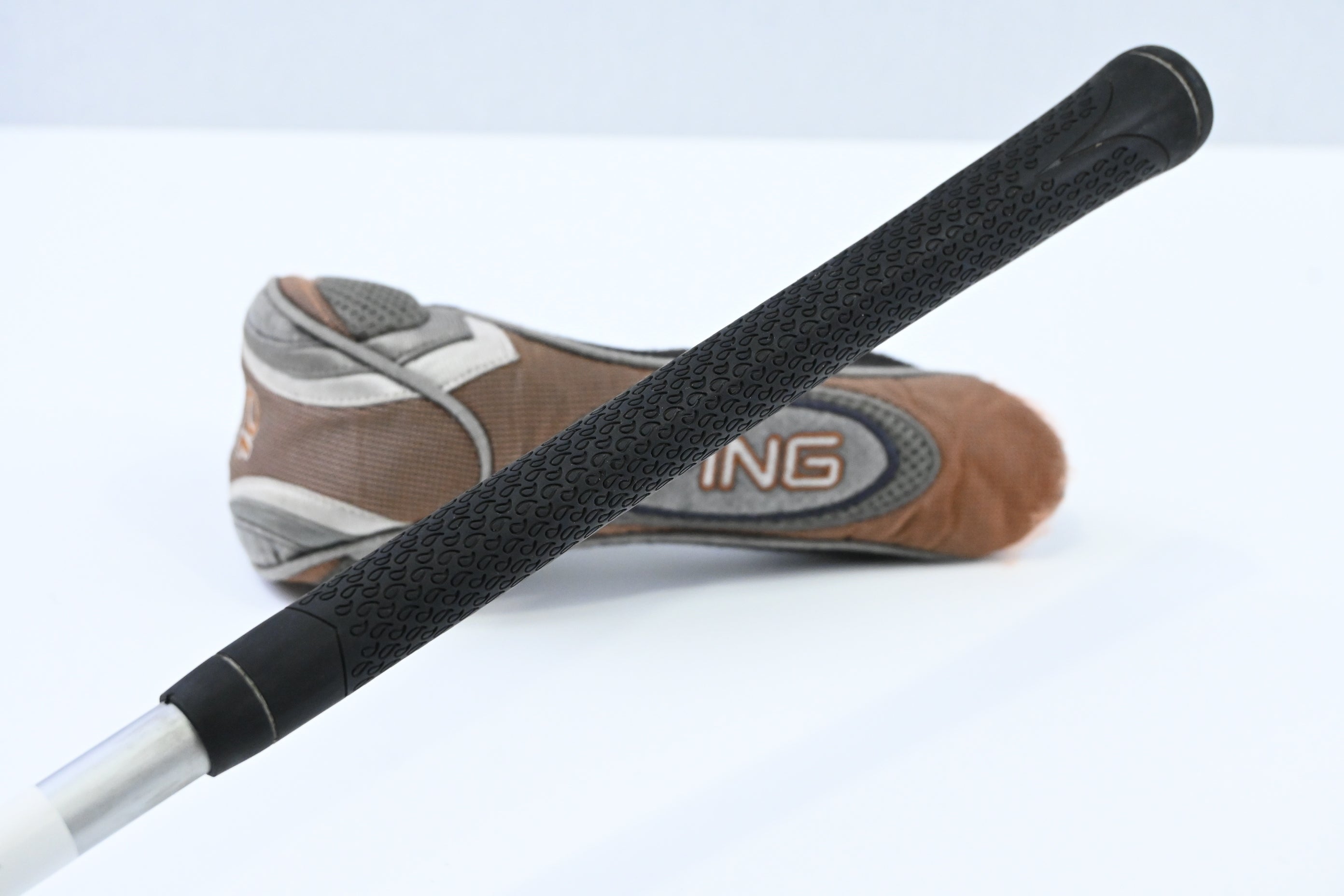 Ping G10 #2 Hybrid / 18 Degree / Stiff Flex UST Proforce V2 86 Shaft