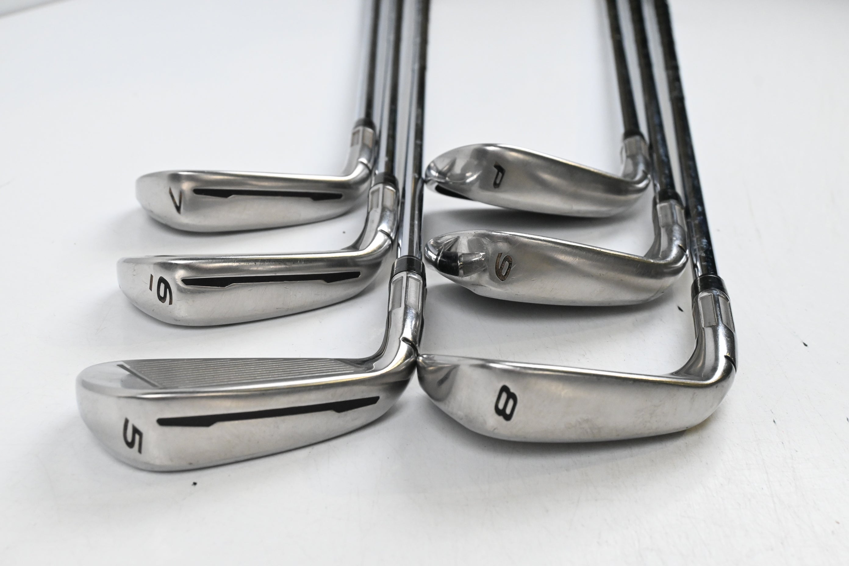 Taylormade M2 2017 Irons / 6-PW+SW / Regular Flex REAX 88 Shafts