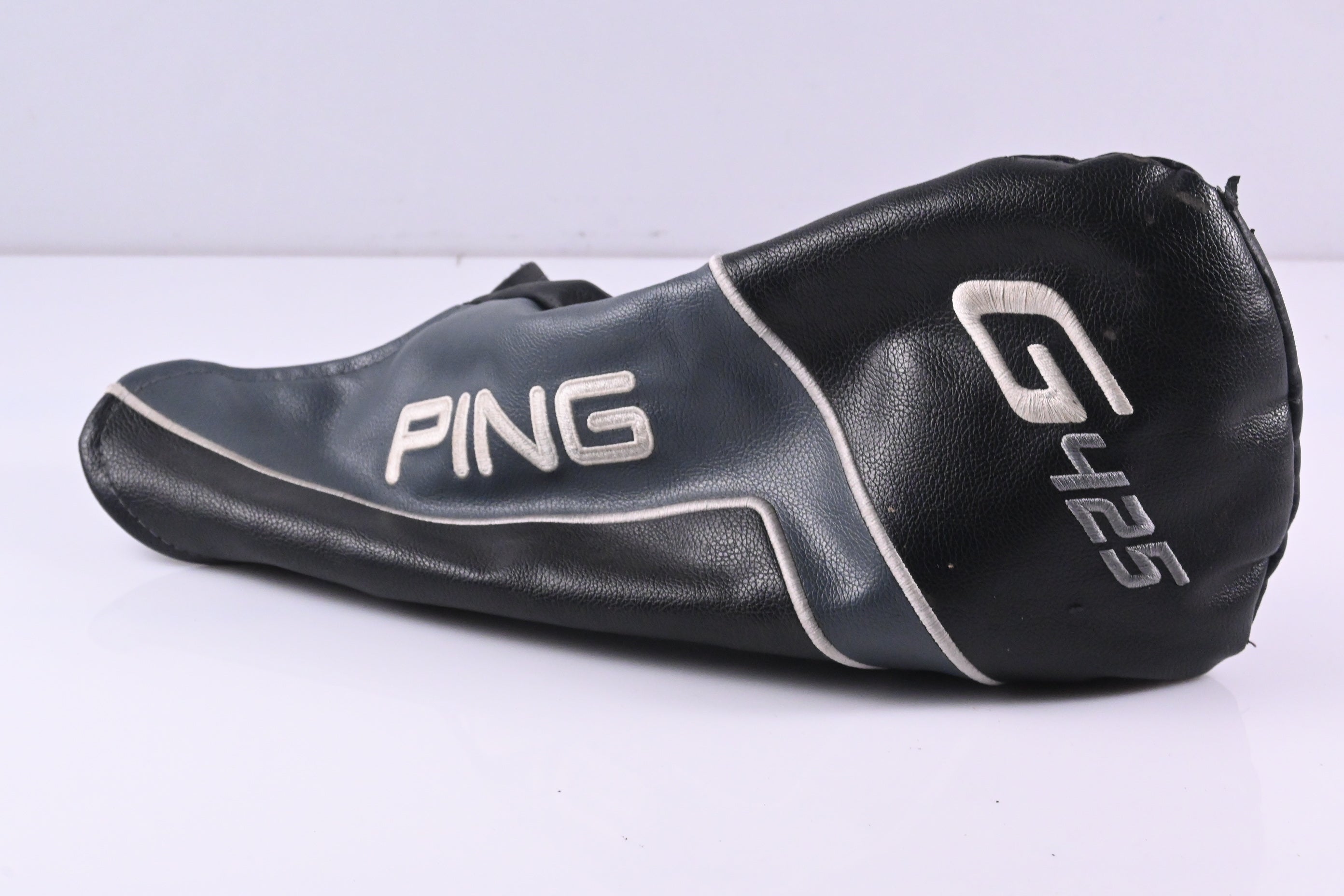 Ping G425 Max Driver / 10.5 Degree / Stiff Flex Aldila NV 55 Shaft