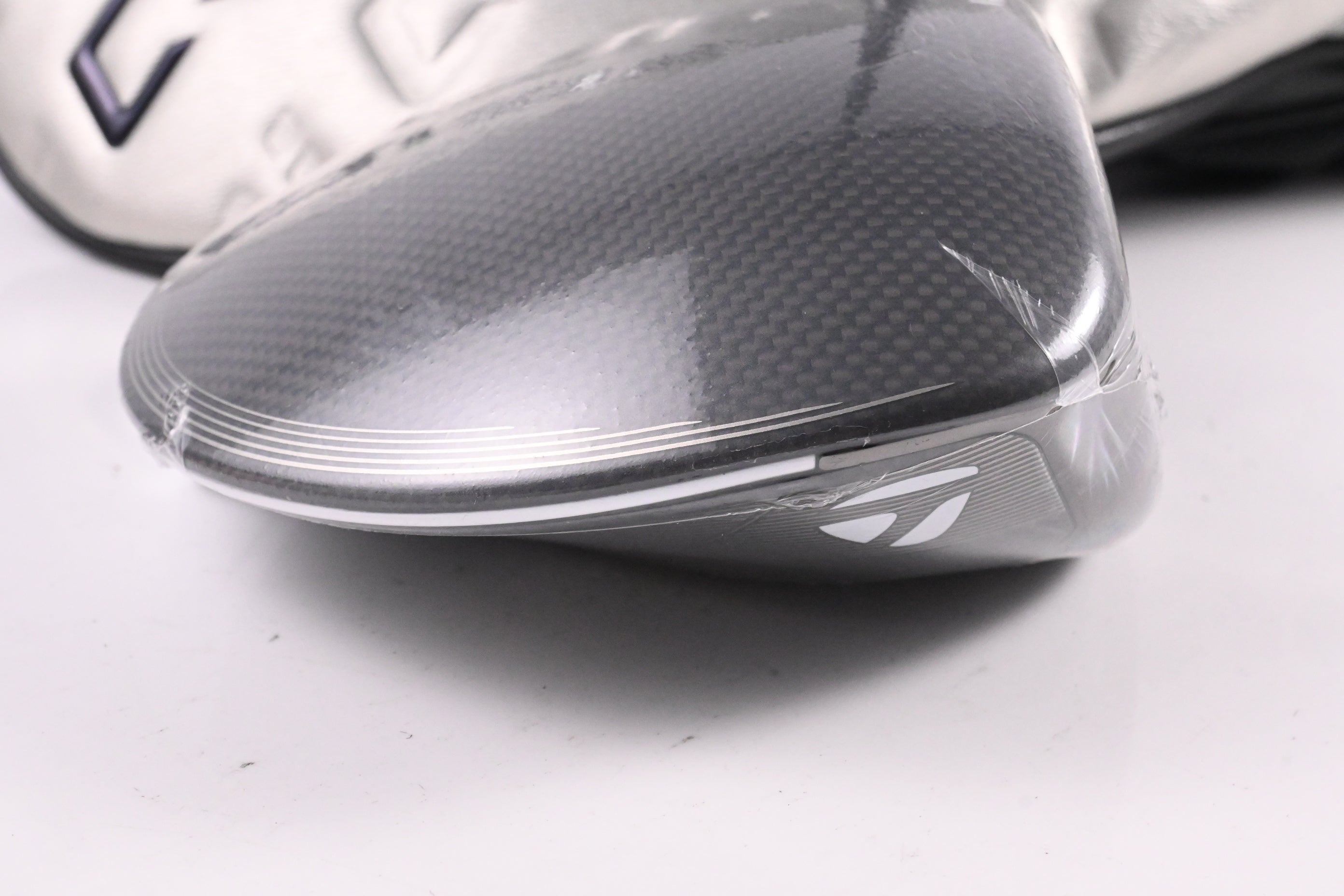 Taylormade Qi35 Max Lite Driver / 12 Degree / Regular Flex Vanquish 4 Shaft