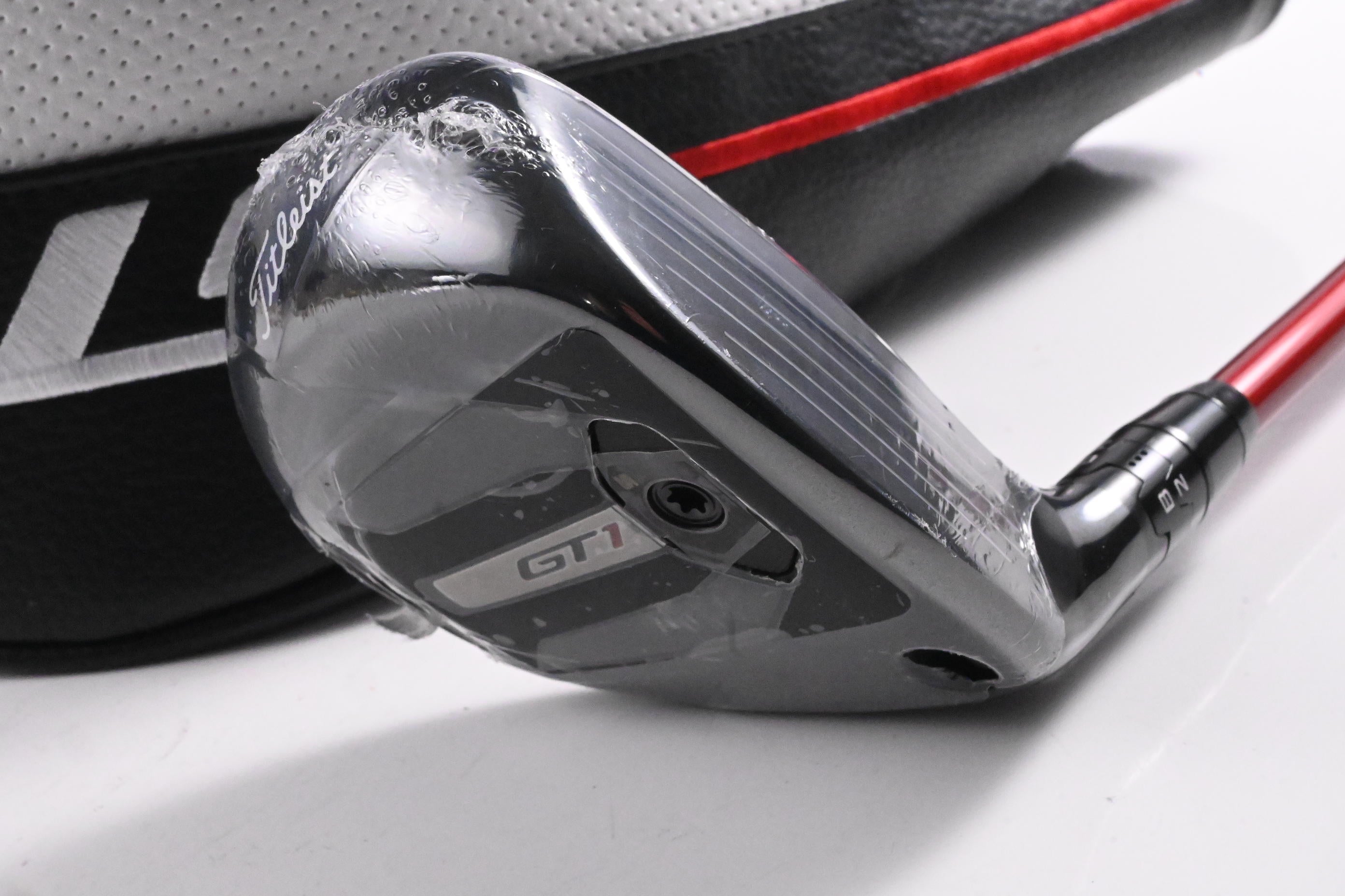 Titleist GT1 #5 Hybrid / 23 Degree / Regular Flex Denali Red 60 Shaft