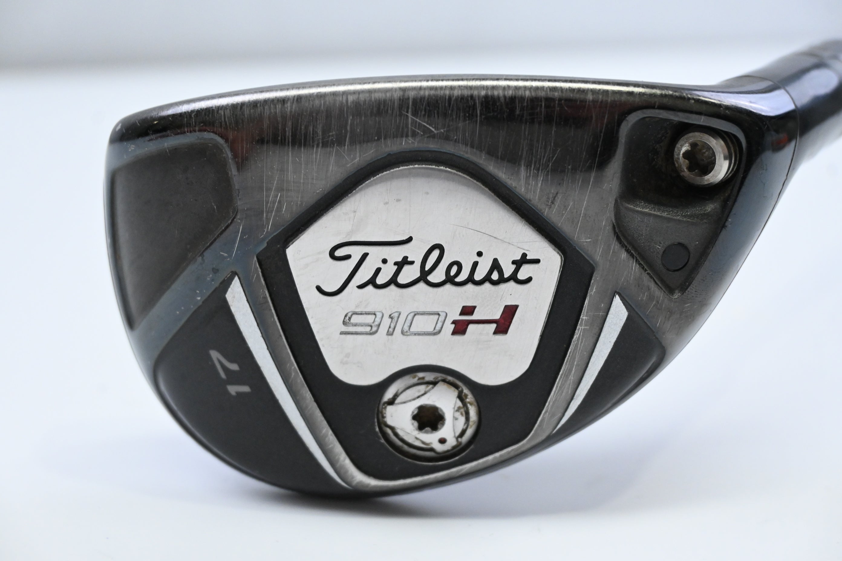 Titleist 910H #2 Hybrid / 17 Degree / Regular Flex Diamana Kai'li 80 Shaft
