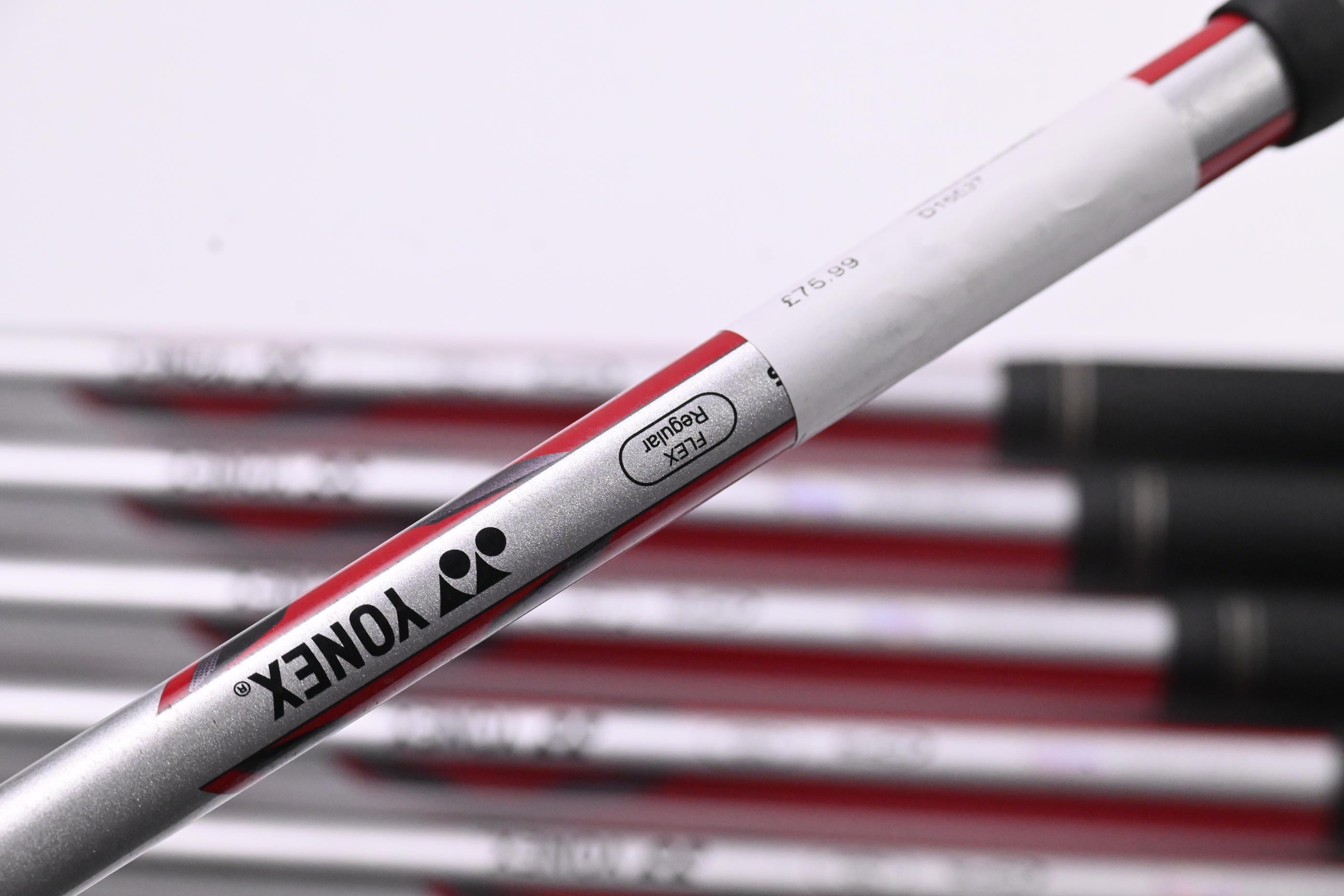 Yonex VMX Irons / 4-9i / Regular Flex Yonex HS600 Shafts