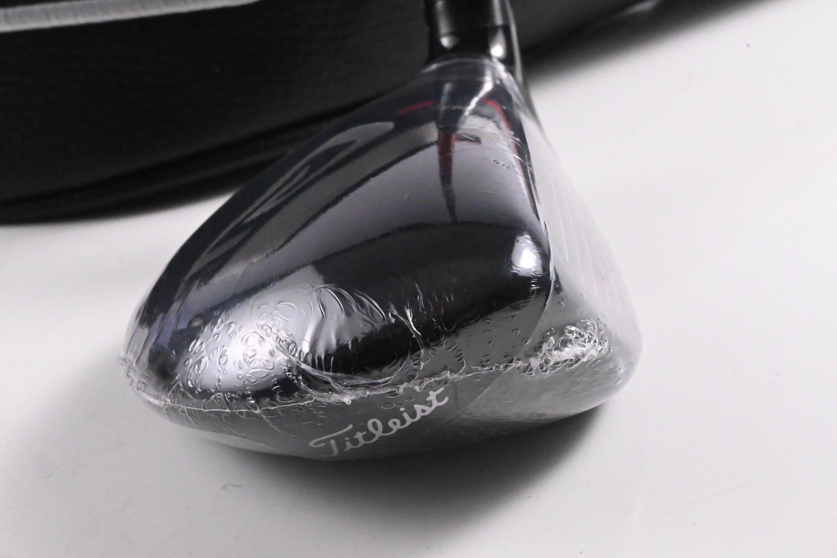 Titleist GT1 #5 Hybrid / 23 Degree / Regular Flex Denali Red 60 Shaft