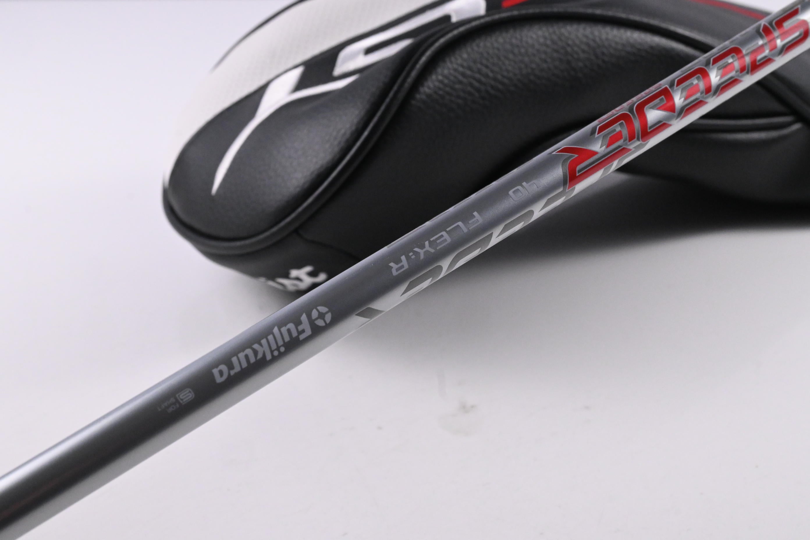 Titleist GT1 Driver / 10 Degree / Regular Flex Fujikura Air Speeder 40 Shaft