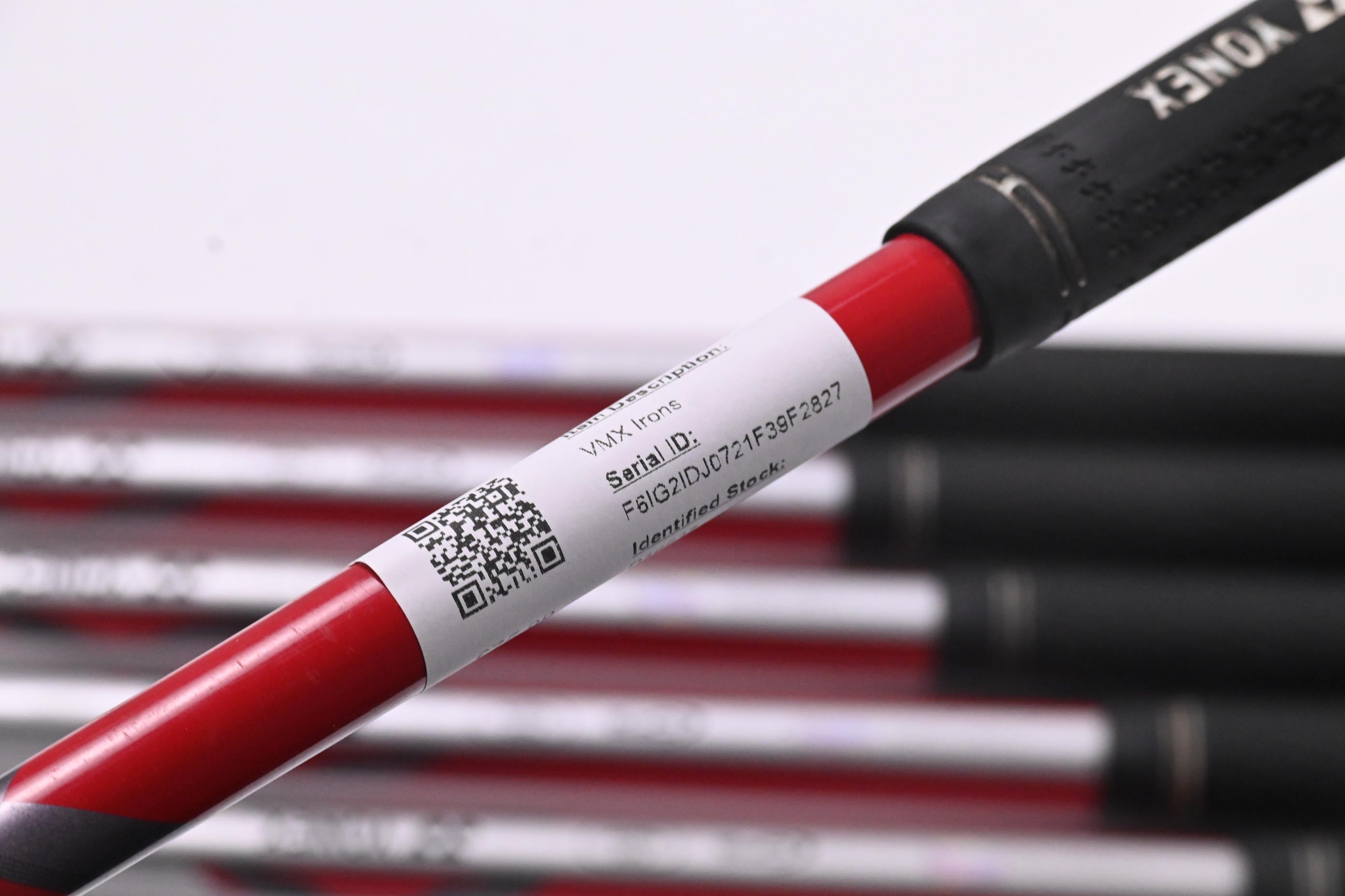 Yonex VMX Irons / 4-9i / Regular Flex Yonex HS600 Shafts