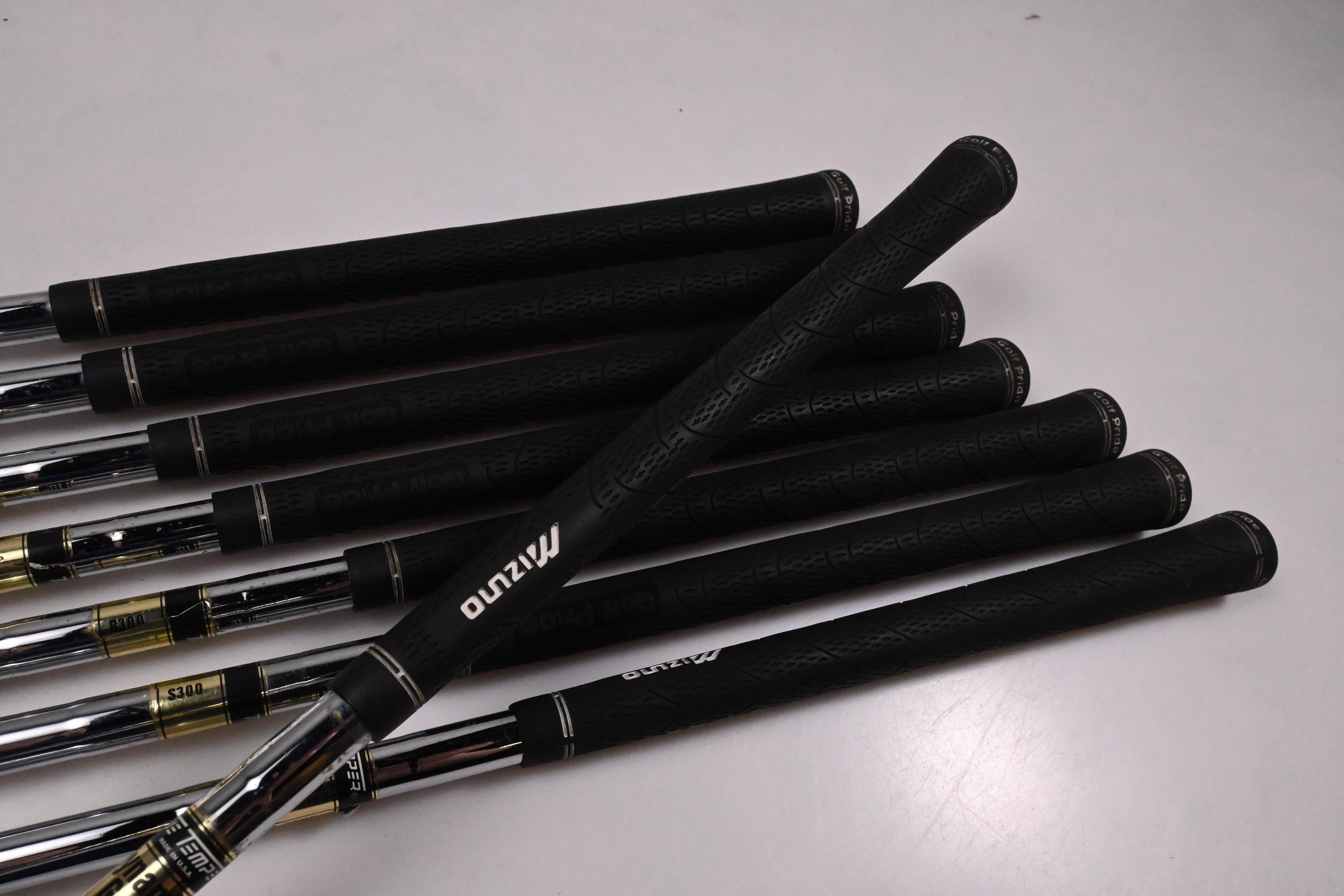Mizuno MP-4 Irons / 3-PW / Stiff Flex Dynamic Gold S300 Shafts