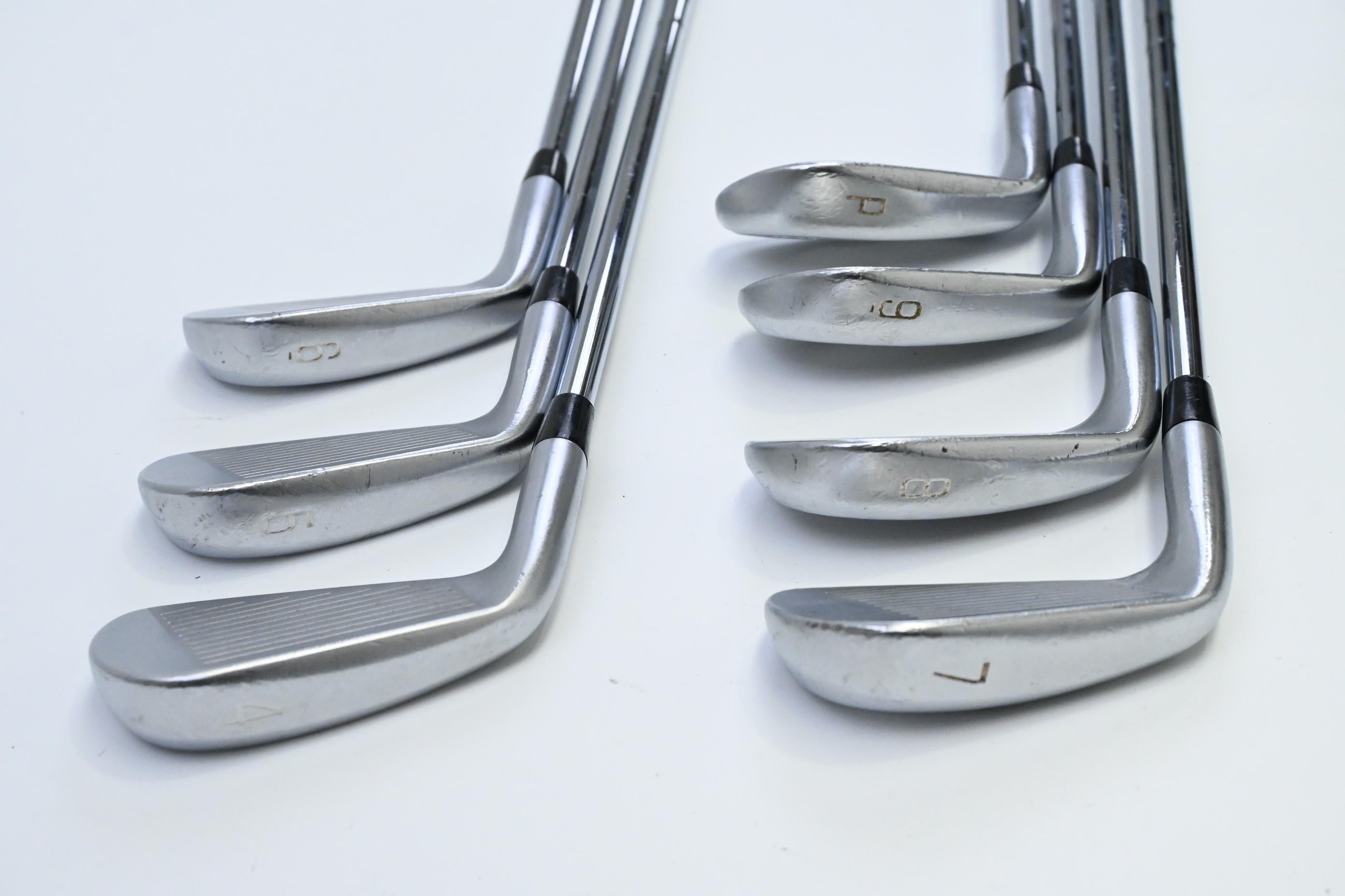 Mizuno JPX 900 Forged Irons / 4-PW / Regular Flex NS Pro Modus3 Tour 105 Shafts
