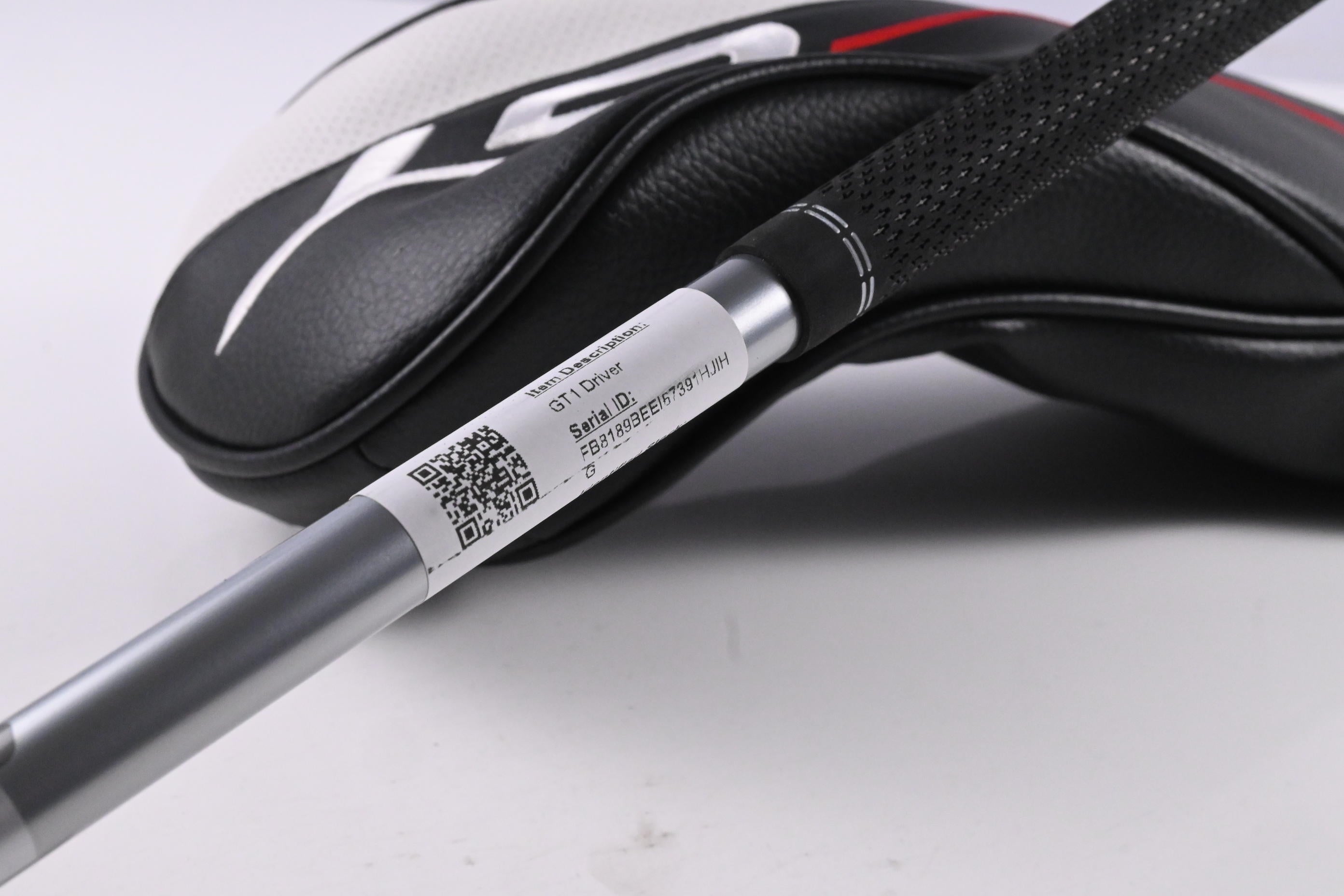 Titleist GT1 Driver / 10 Degree / Regular Flex Fujikura Air Speeder 40 Shaft