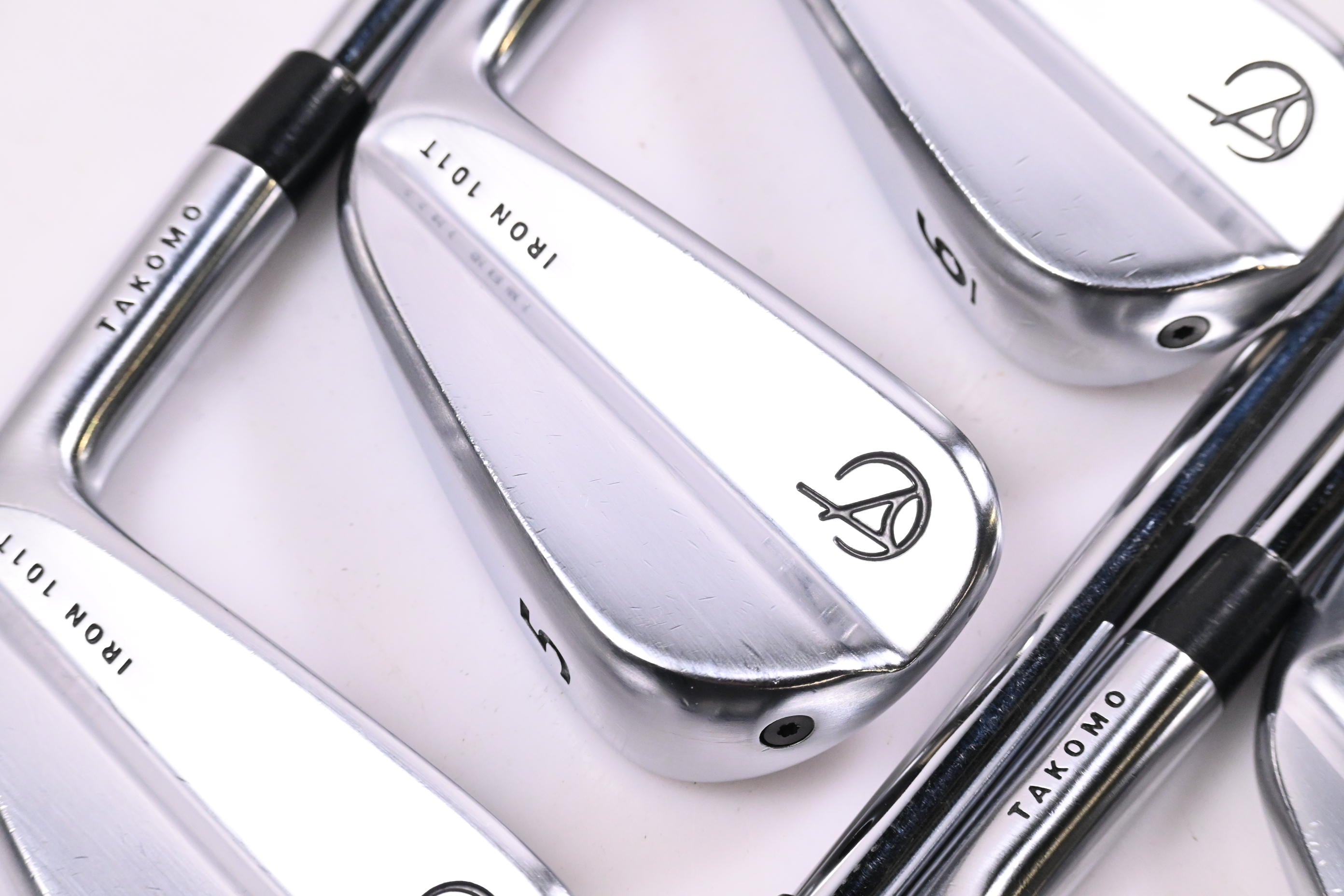 Takomo 101T Irons / 4-PW / Stiff Flex KBS Tour Lite Shafts
