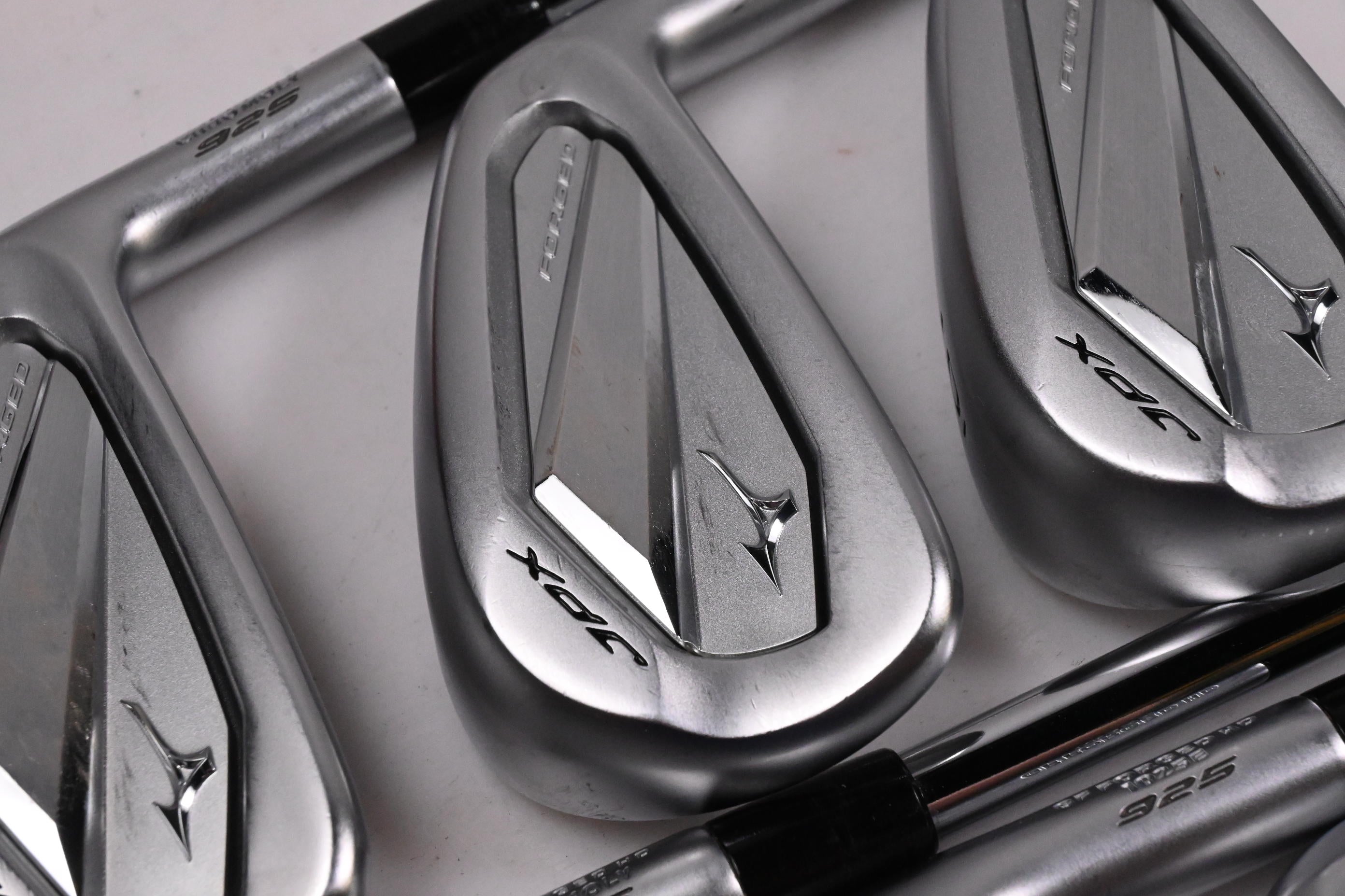 Mizuno JPX 925 Forged Irons / 4-PW / Stiff Flex Project X Shafts