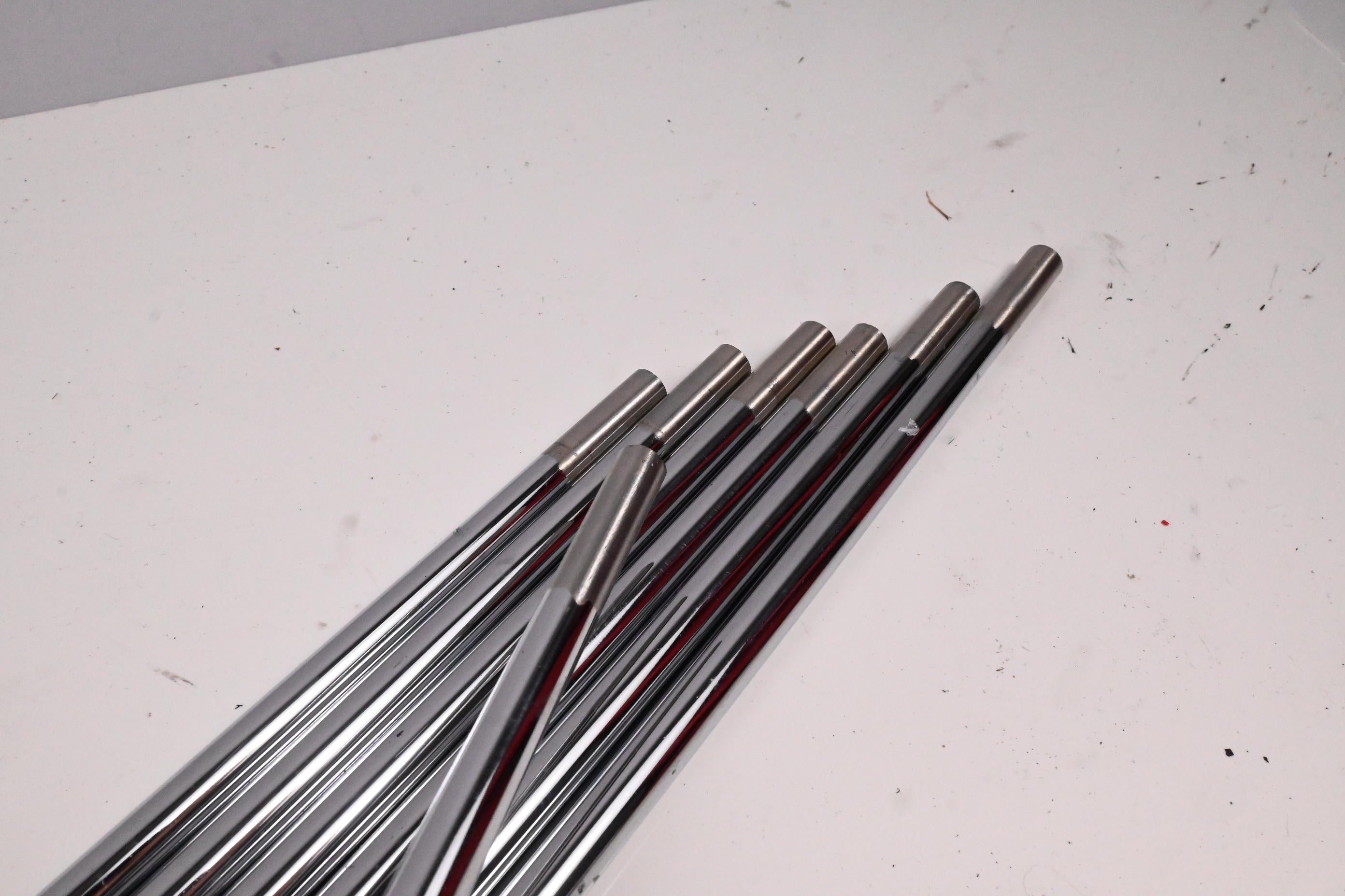 AMT Tour White R300 Iron Shafts / Regular Flex / Set of 7 / .355" Tip