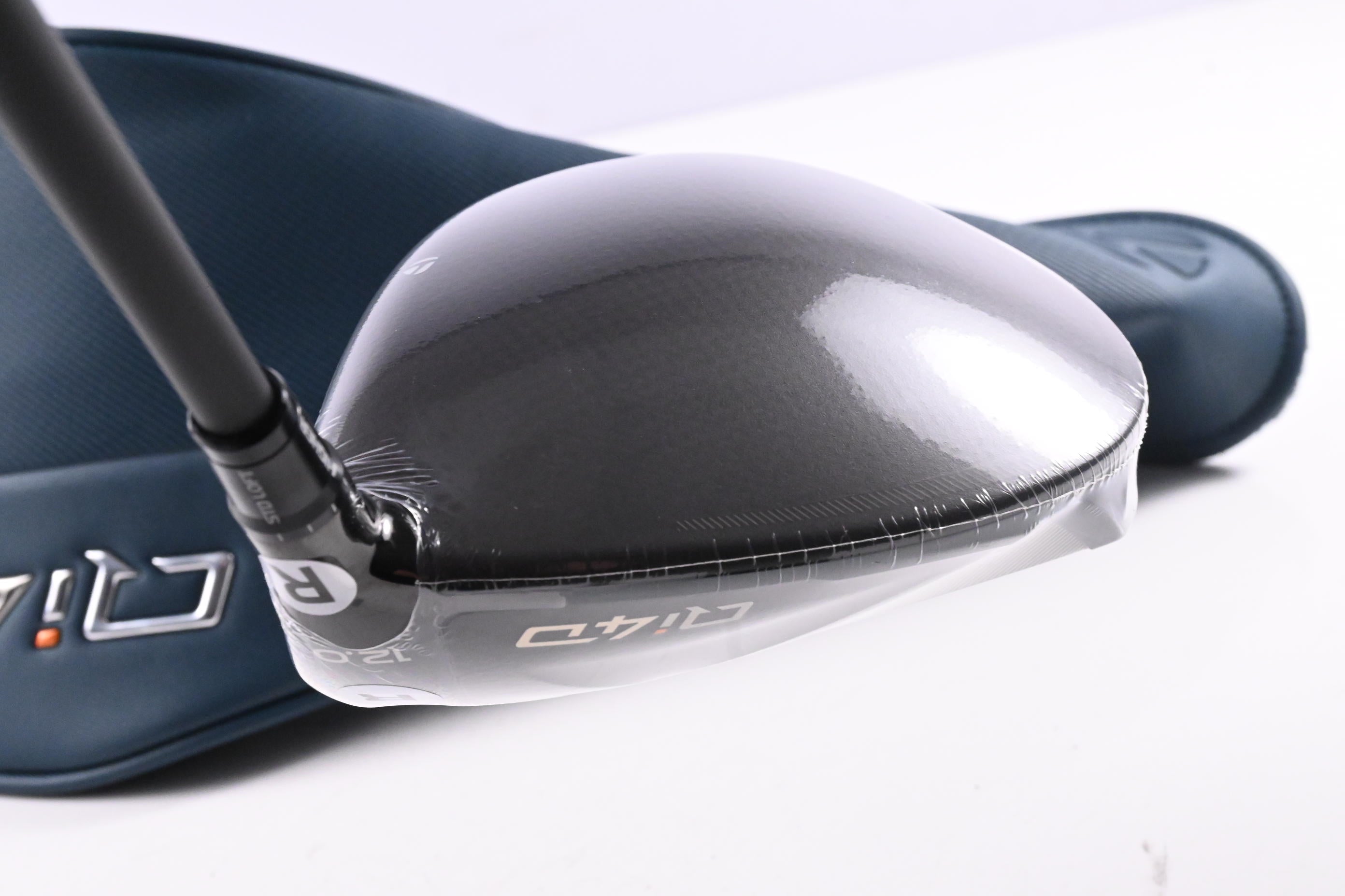 Taylormade Qi4D Driver / 12 Degree / Regular Flex Reax Blue 50 Shaft