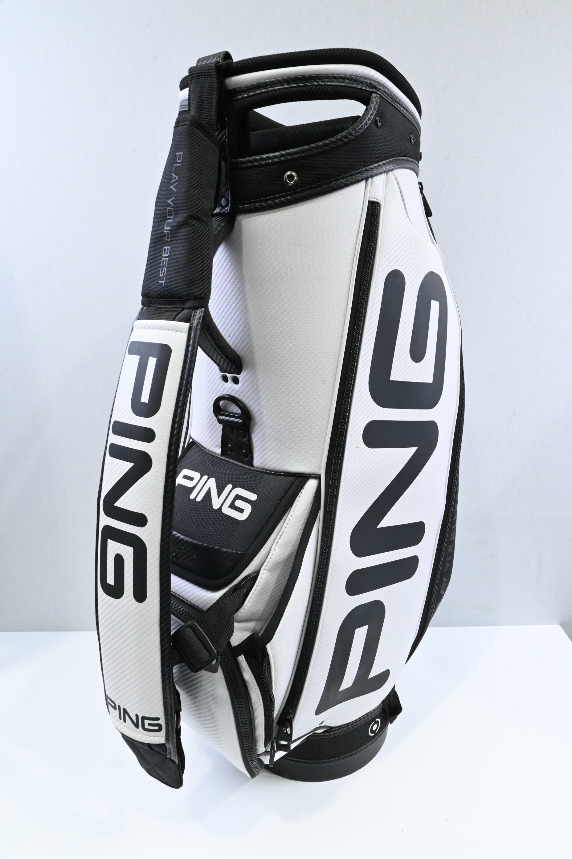 Ping Tour Staff Bag / 6-Way / White, Black