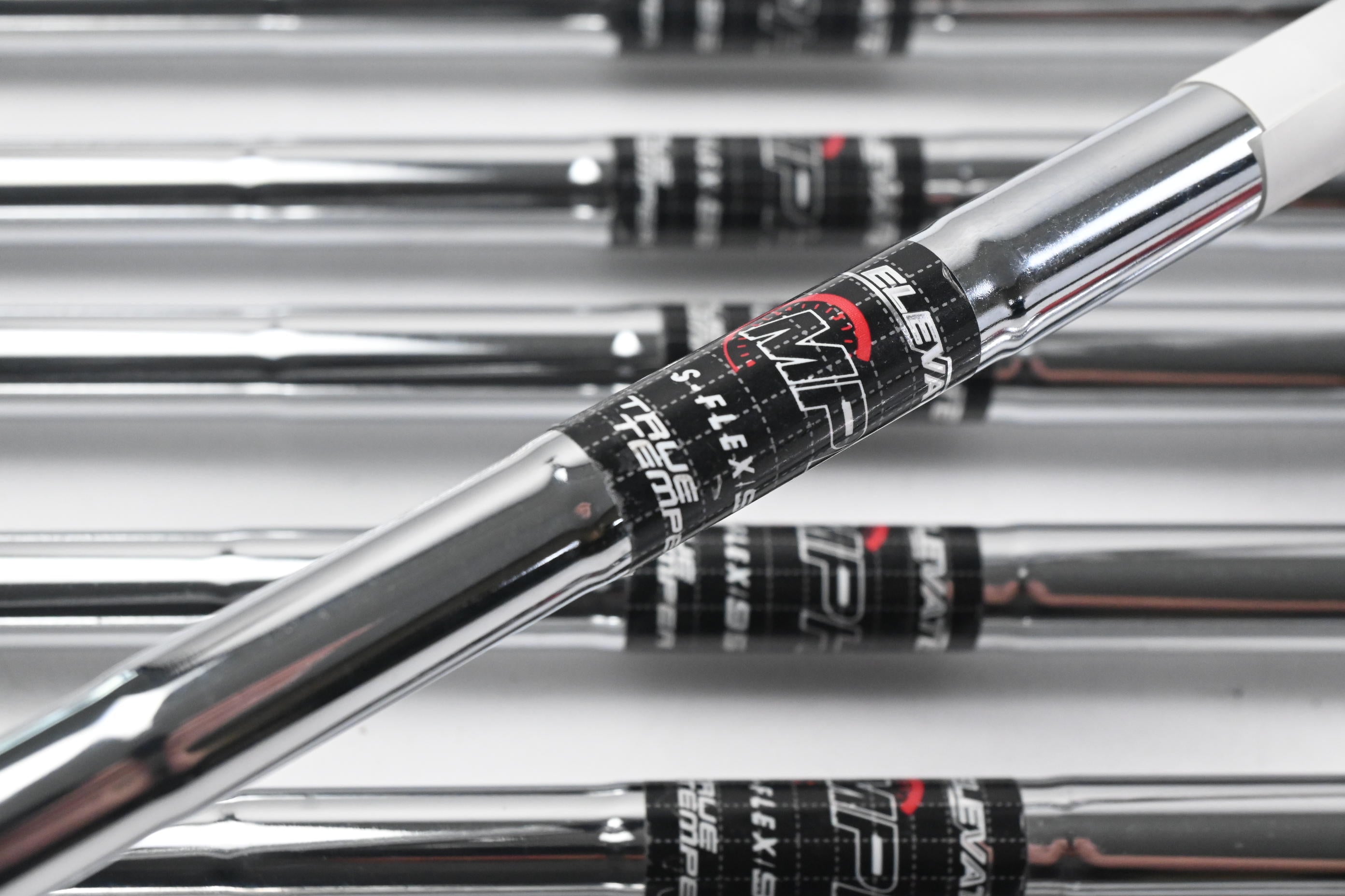 Callaway Apex 21 Irons / 4-PW / Stiff Flex Elevate MPH 95 Shafts