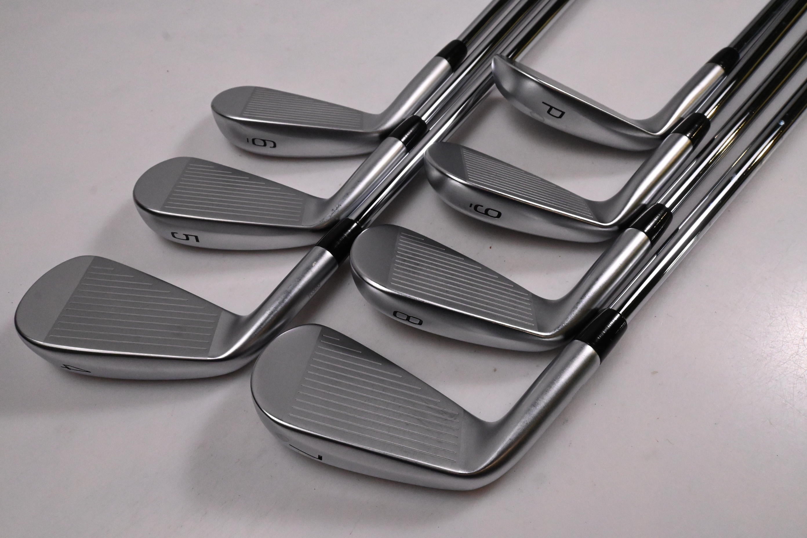 Mizuno JPX 925 Forged Irons / 4-PW / Stiff Flex Project X Shafts