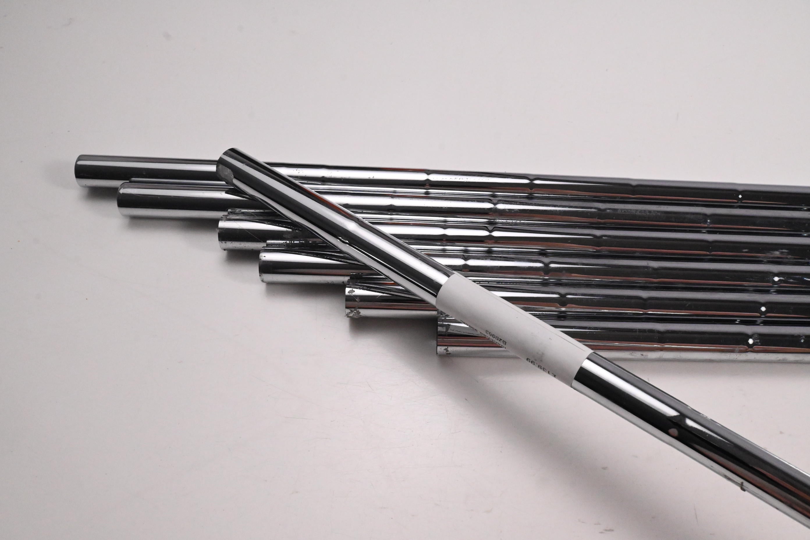 AMT Tour White R300 Iron Shafts / Regular Flex / Set of 7 / .355" Tip