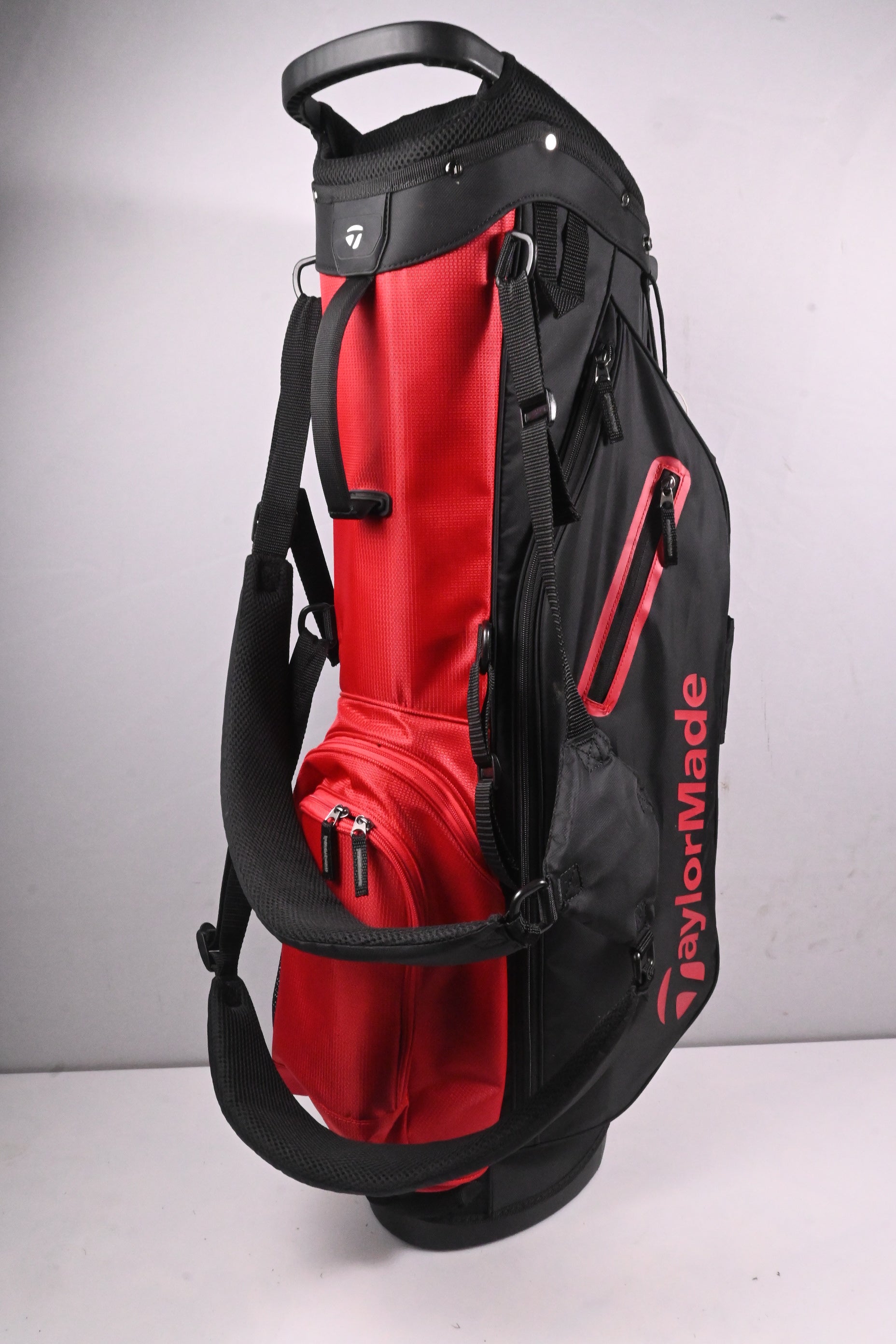 Taylormade Stand Bag / 5-Way Divider / Black, Red