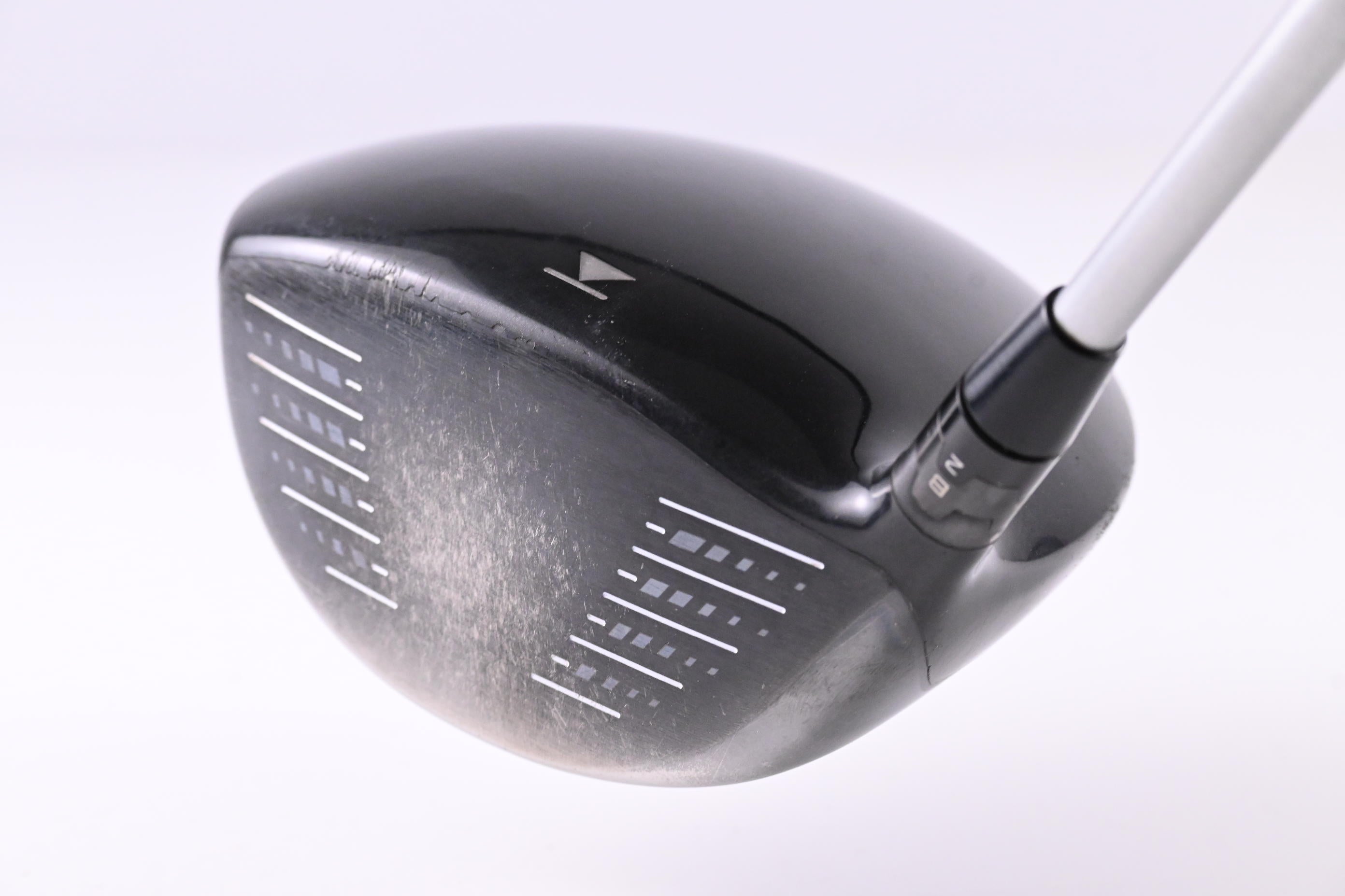 Titleist 913 D2 Driver / 9.5 Degree / Stiff Flex Diamana S+ Blue 60 Shaft