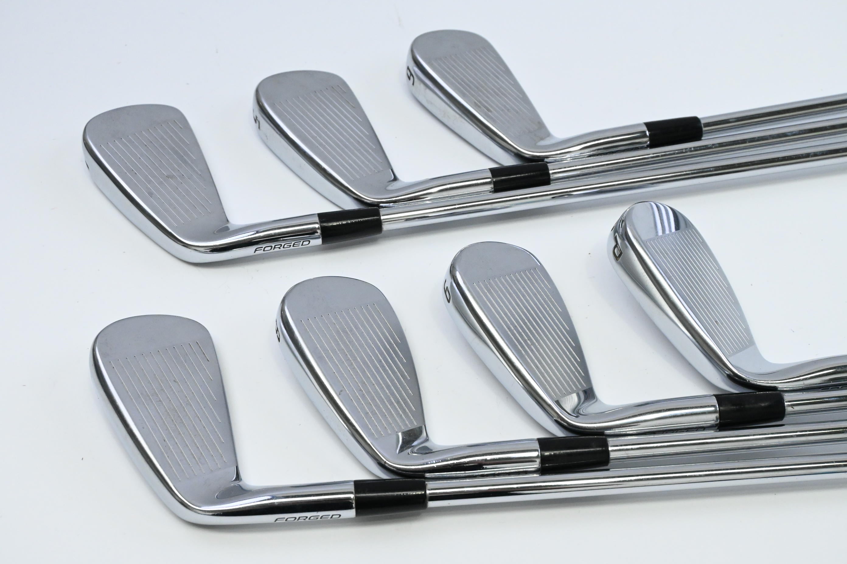 Kirkland Signature Irons / 4-PW / Stiff Flex Elevate 115 Shafts