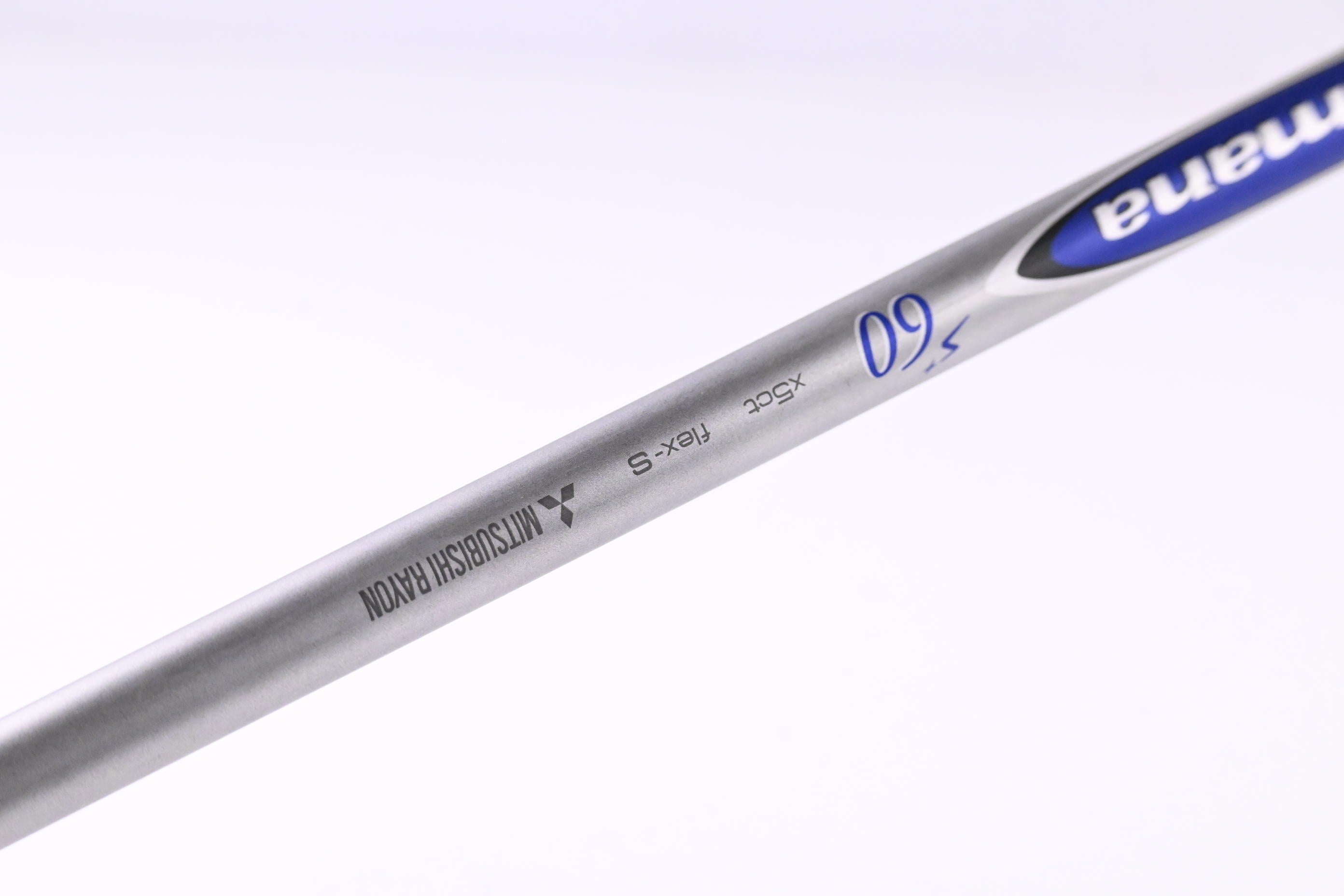 Titleist 913 D2 Driver / 9.5 Degree / Stiff Flex Diamana S+ Blue 60 Shaft
