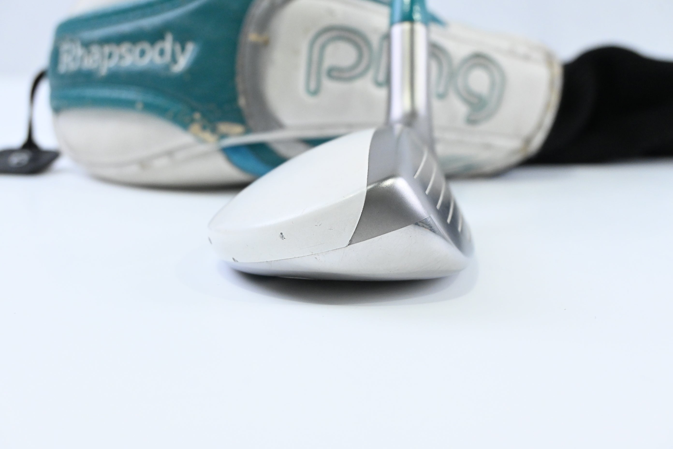 Ladies Ping Rhapsody 2015 #6 Hybrid / 30 Degree / Ladies Flex Ping ULT 220 Shaft