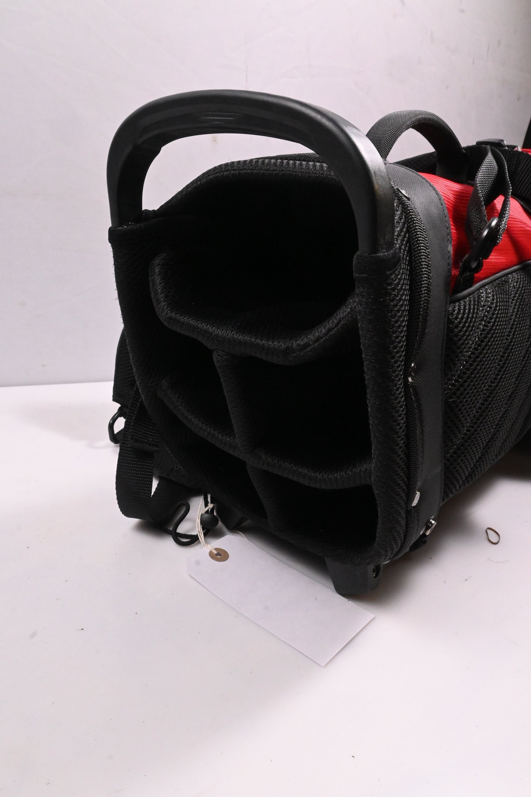 Taylormade Stand Bag / 5-Way Divider / Black, Red