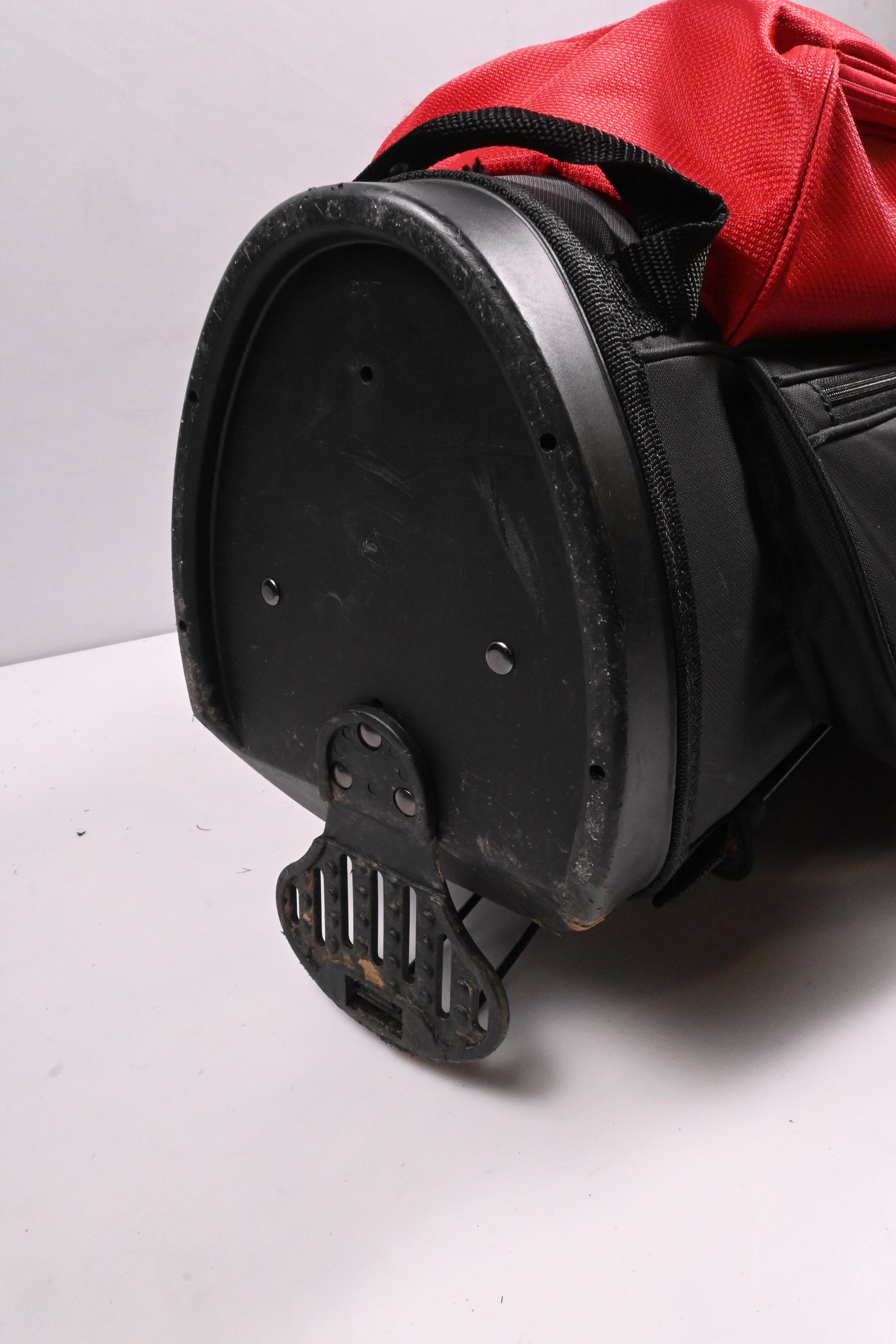 Taylormade Stand Bag / 5-Way Divider / Black, Red