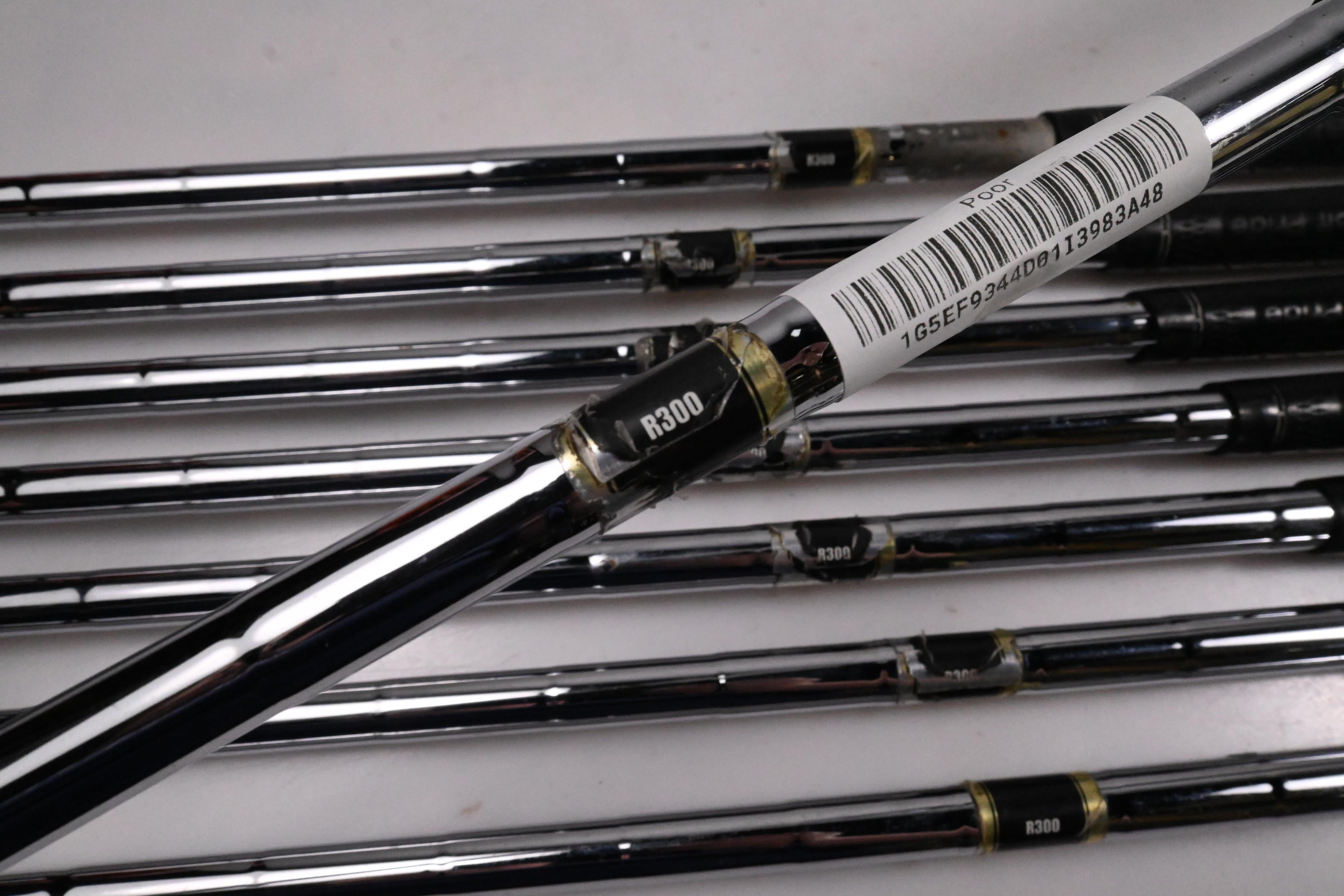 Mizuno MX-200 Irons / 4-PW+GW / Regular Flex Dynalite Gold XP R300 Shafts