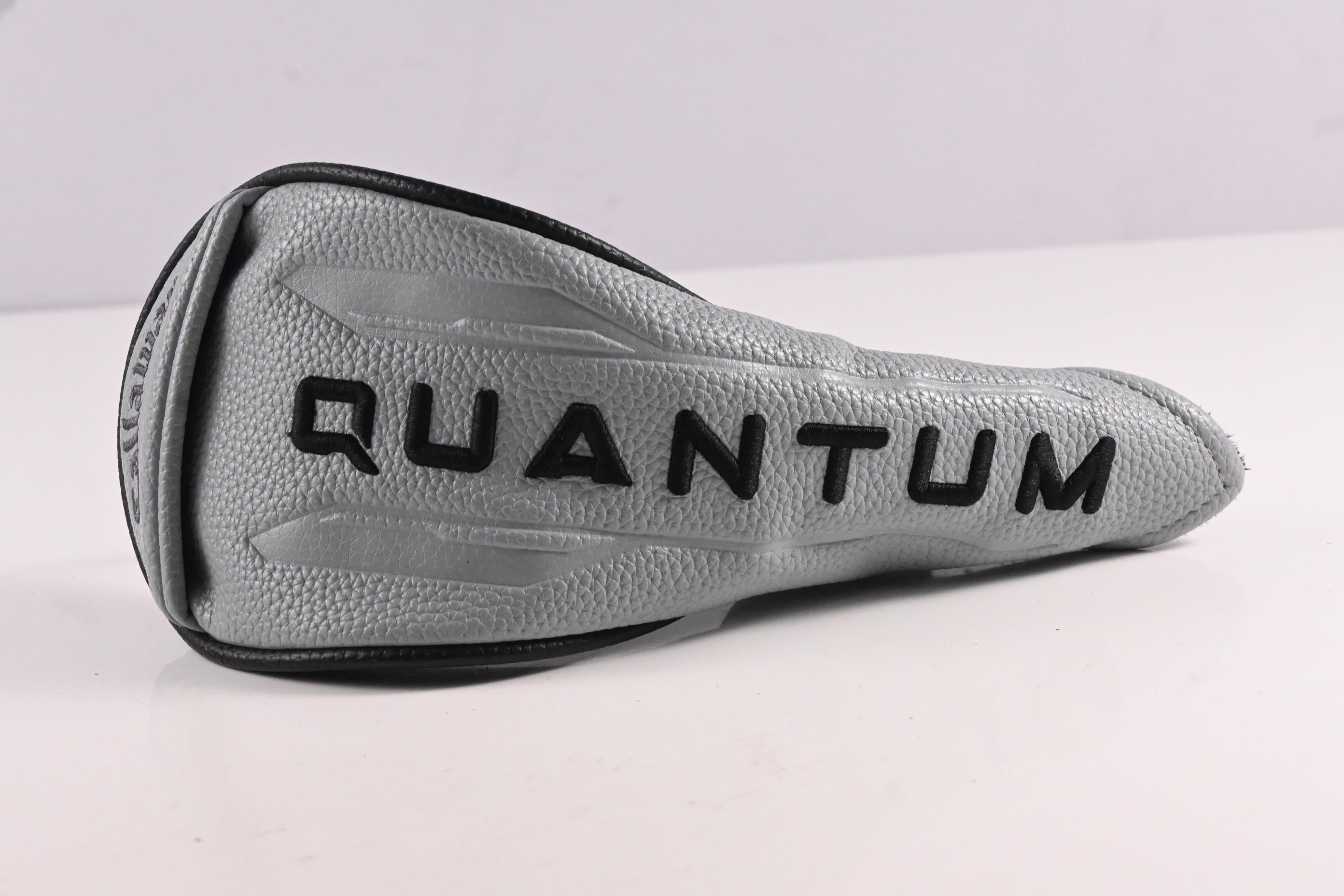 Callaway Quantum Max OS #3 Hybrid / 18 Degree / Regular Flex Denali Frost Silver