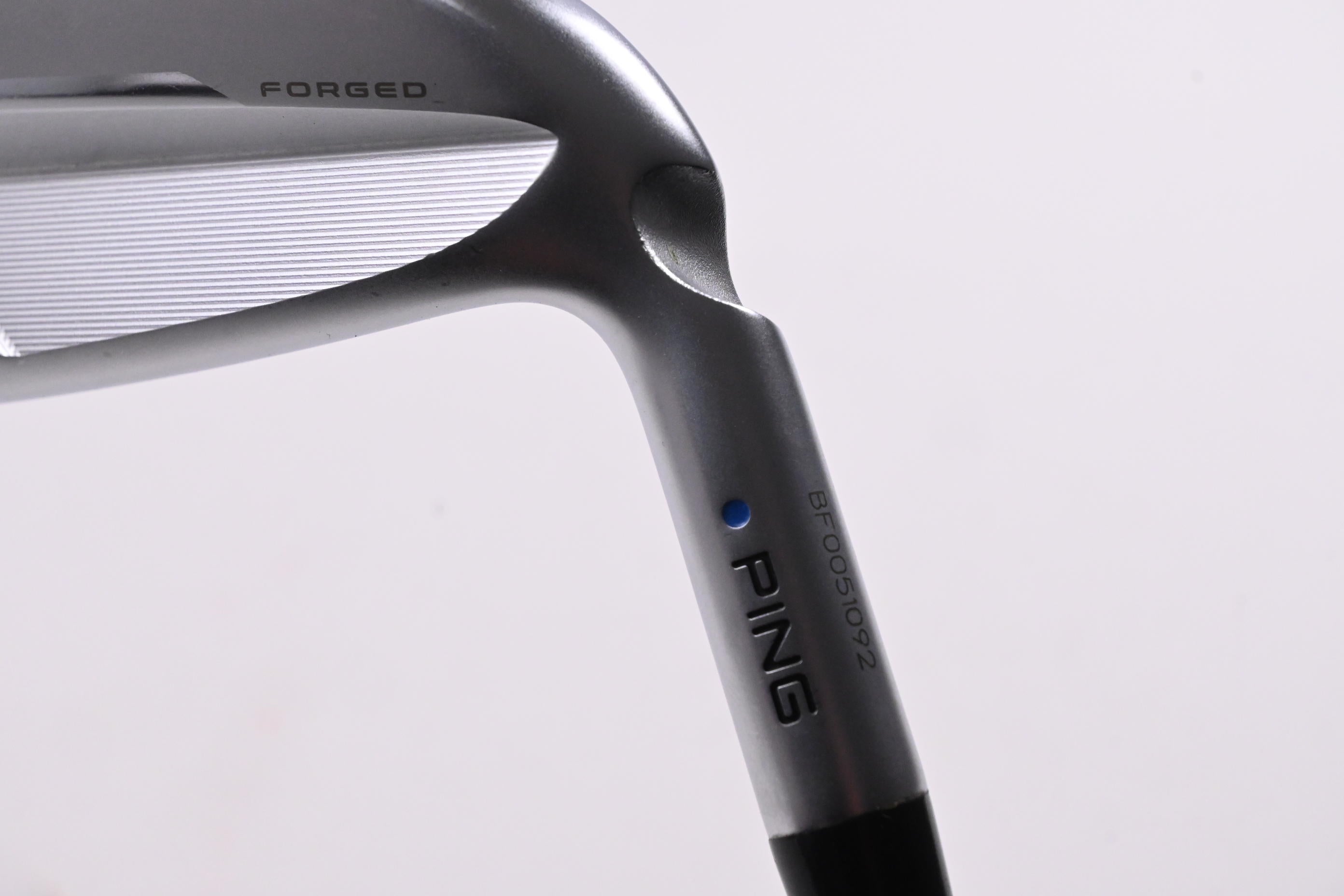 Ping i530 #4 Iron / 18 Degree / Blue Dot / Stiff Flex Dynamic Gold S300 Shaft