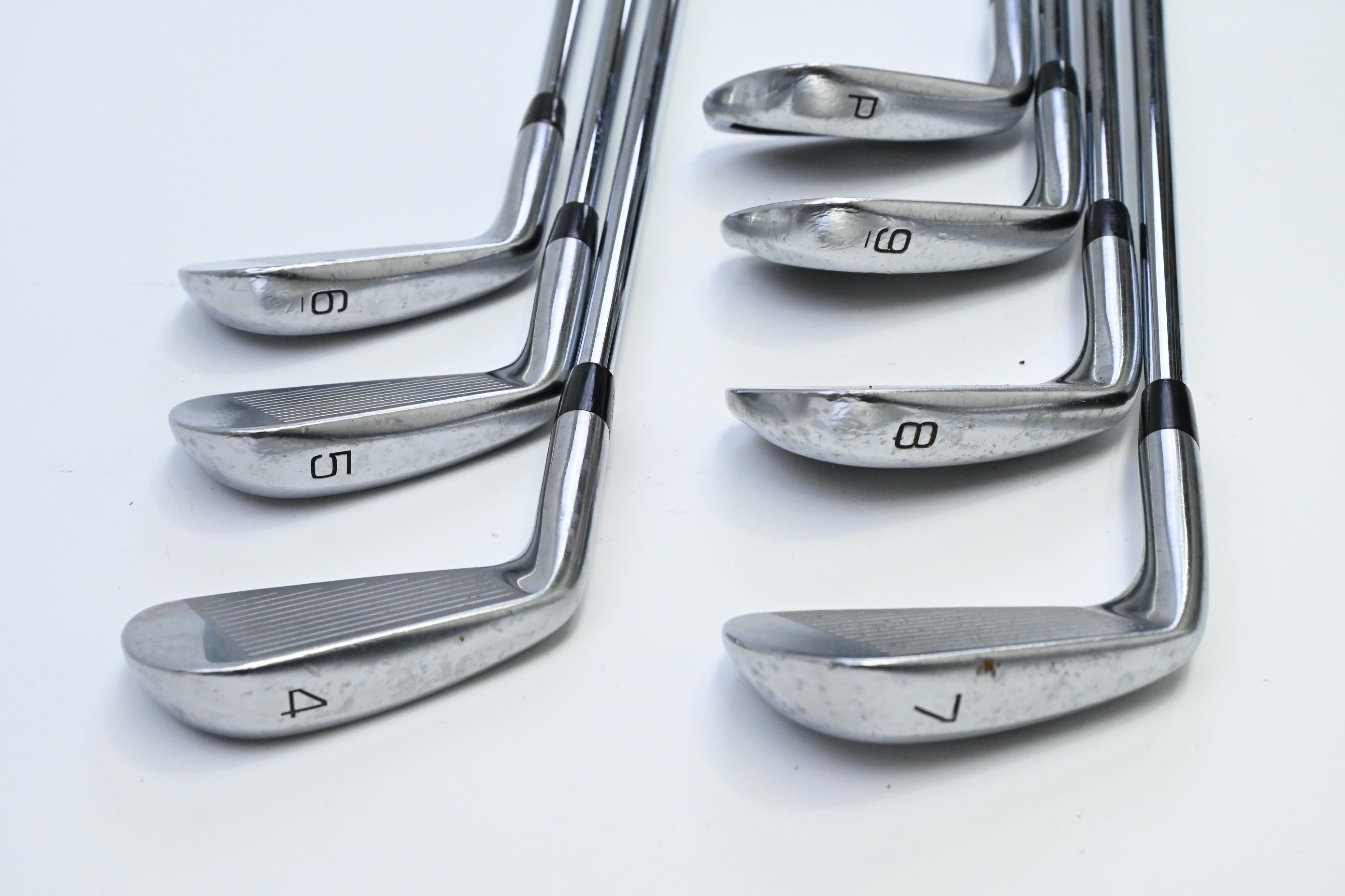 Mizuno JPX 825 Pro Irons / 4-PW / Regular Plus Flex Project X Rifle Shafts