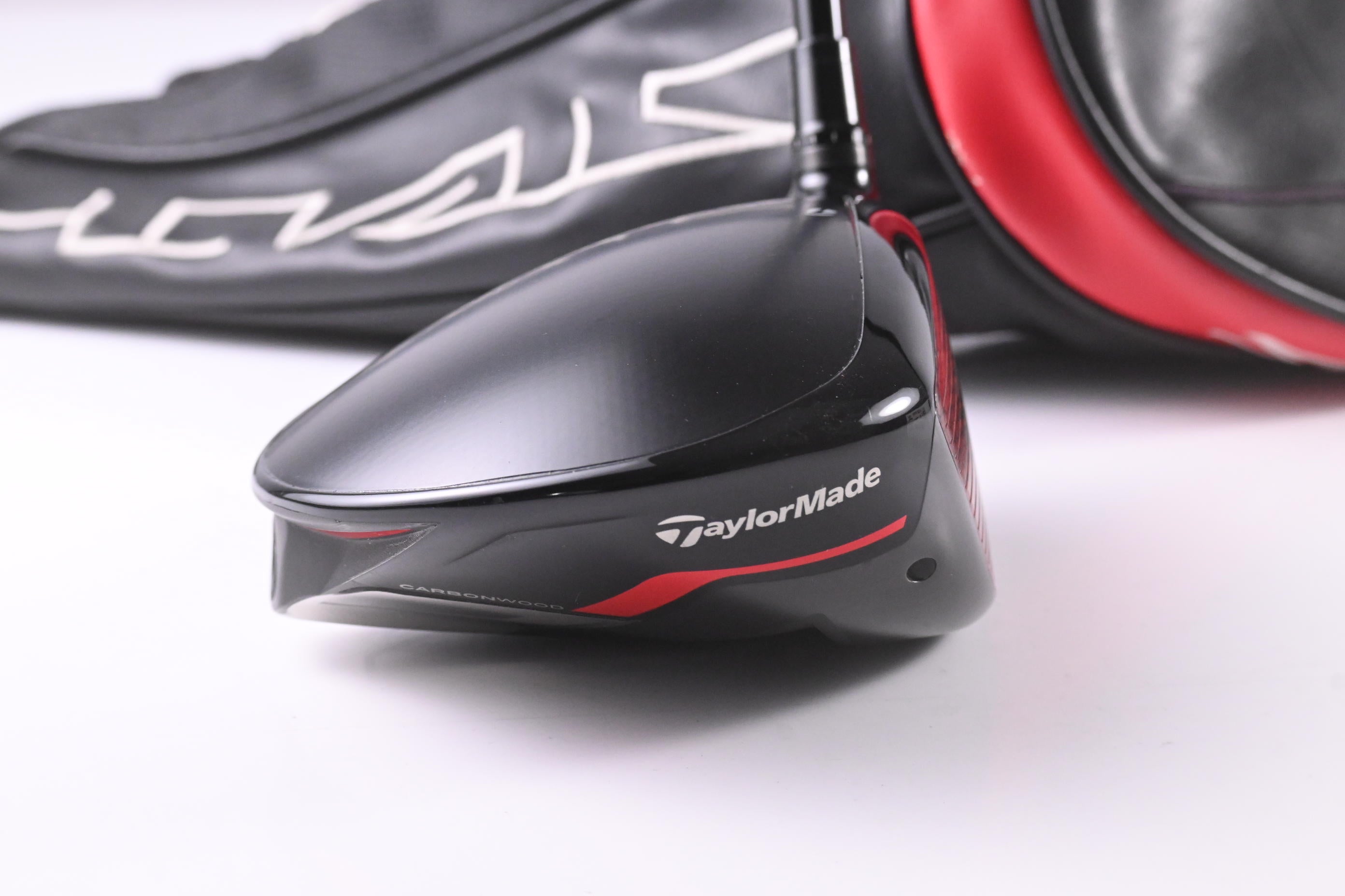Taylormade Stealth Plus Driver / 9 Degree / X-Flex HZRDUS Smoke RDX Red 75 Shaft