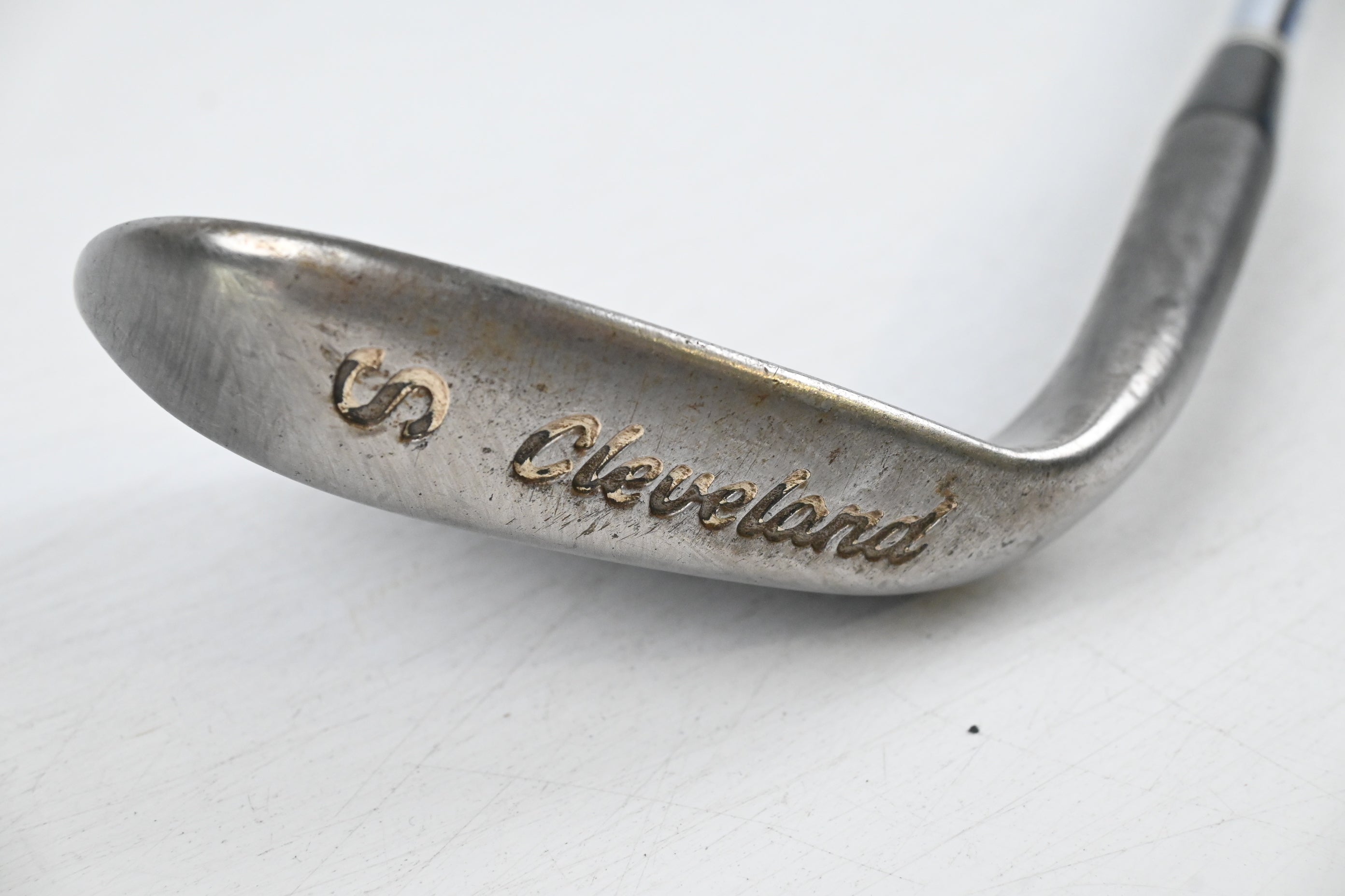 Cleveland 588 Tour Action Sand Wedge / 54 Degree / Wedge Flex Steel Shaft