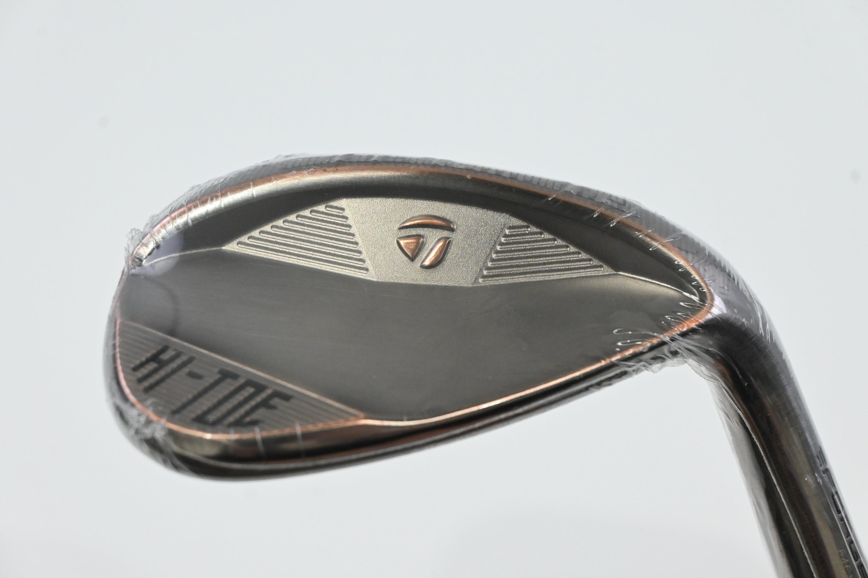 Taylormade Hi-Toe 5 Gap Wedge / 52 Degree / Regular Flex KBS Hi-Rev 2.0 115