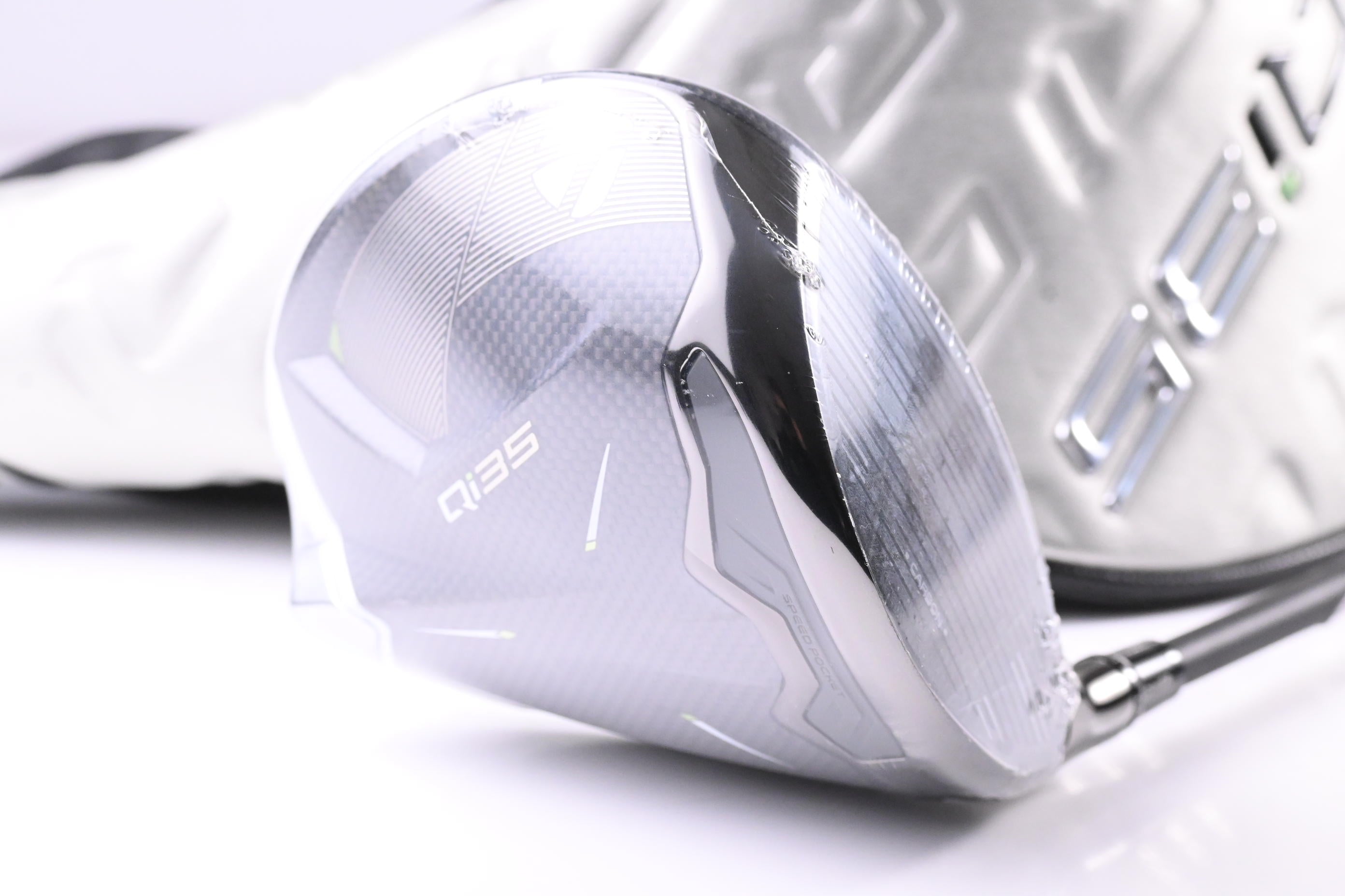 Taylormade Qi35 Max Lite Driver / 12 Degree / Senior Flex Vanquish 4 Shaft