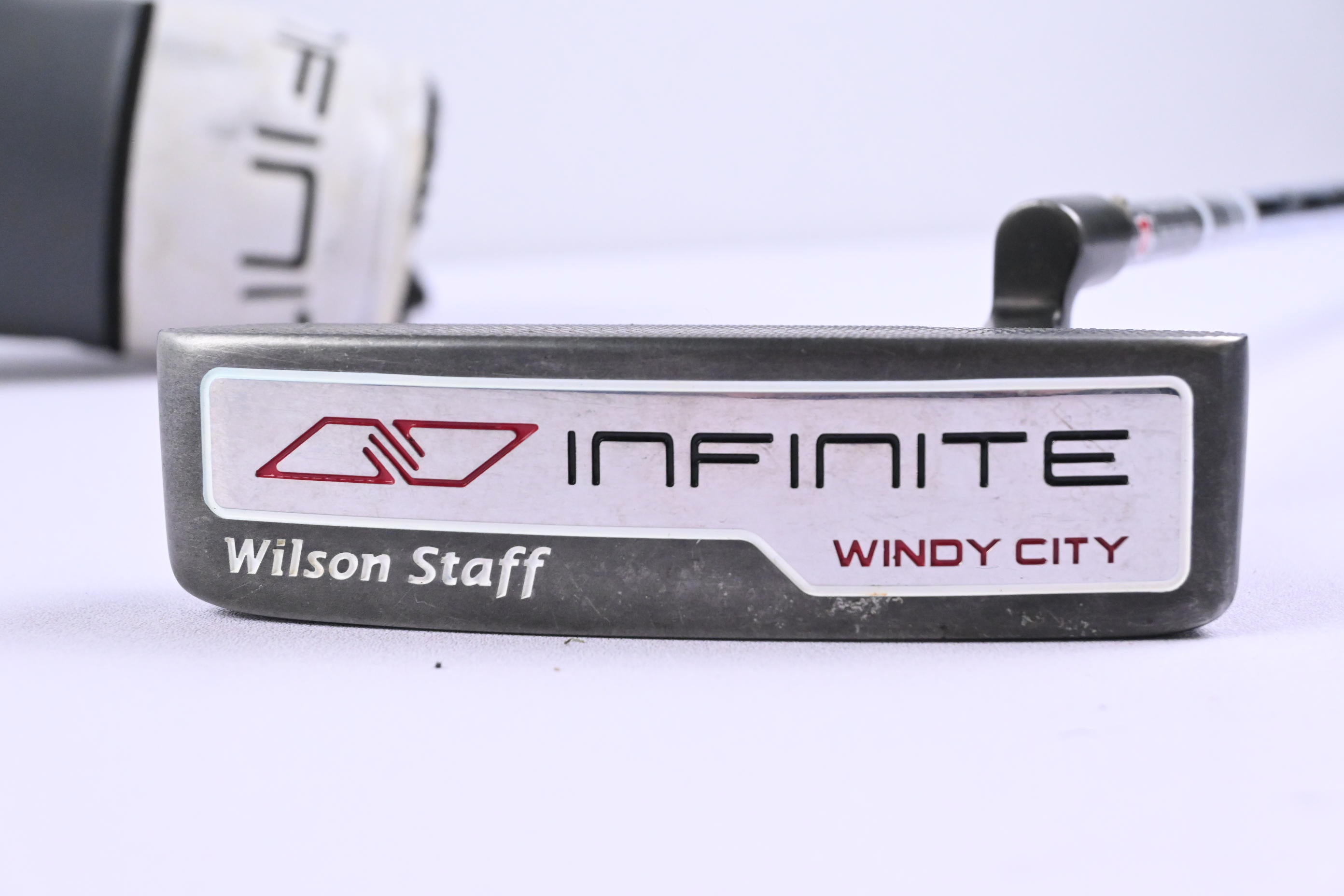 Wilson Infinite Windy City Putter / 34 Inch
