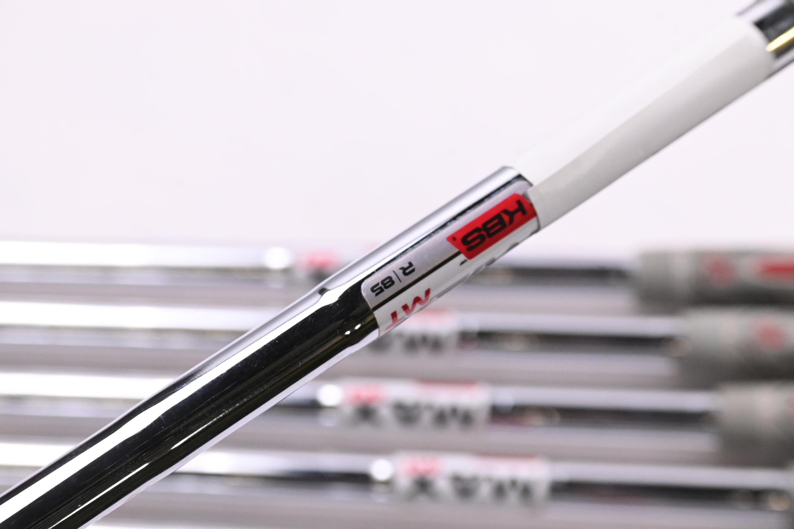 Taylormade Qi Irons / 5-PW / Regular Flex KBS Max MT 85 Shafts