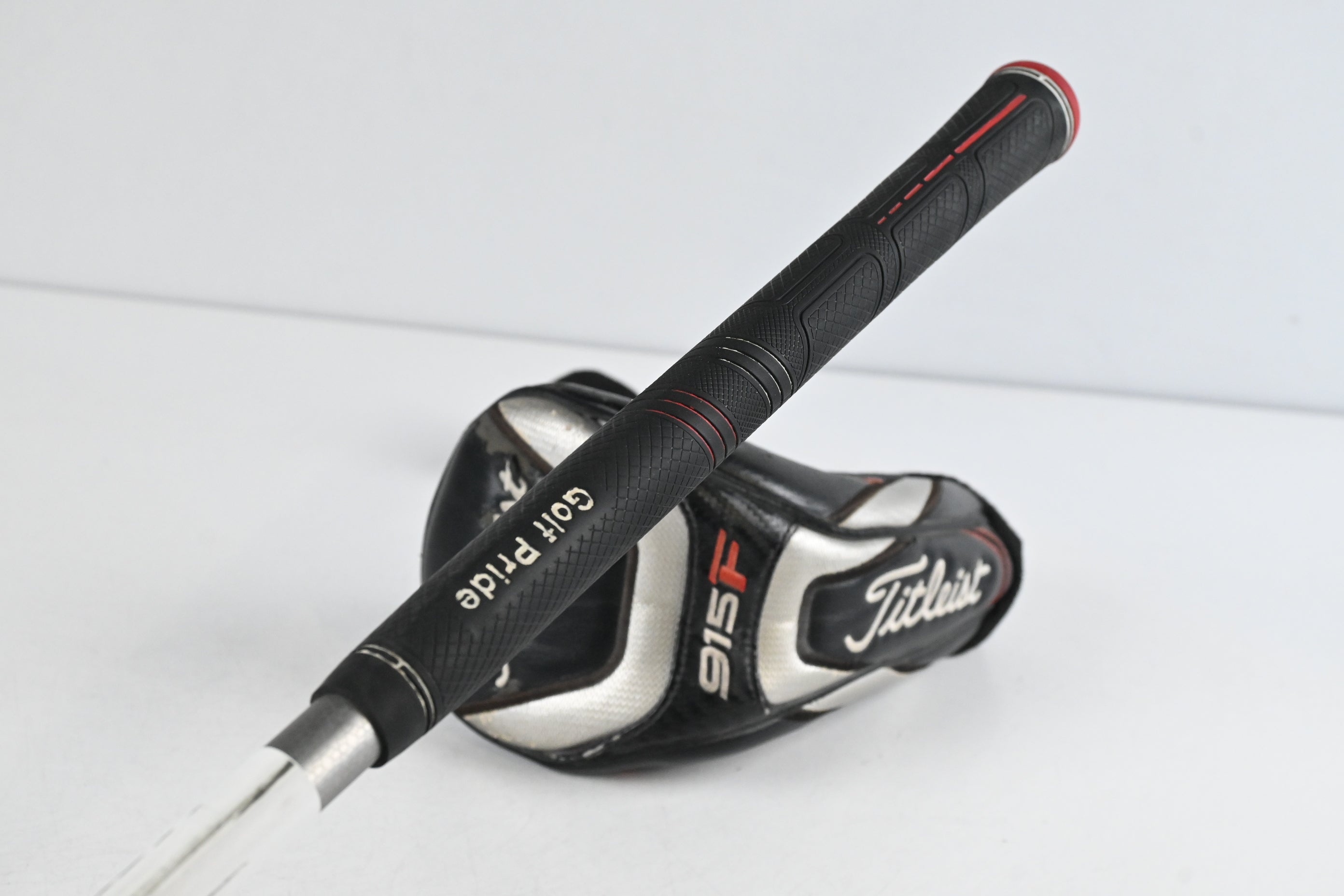 Titleist 915 F #3 Wood / 16.5 Degree / Stiff Flex Diamana S+ Blue 70 Shaft