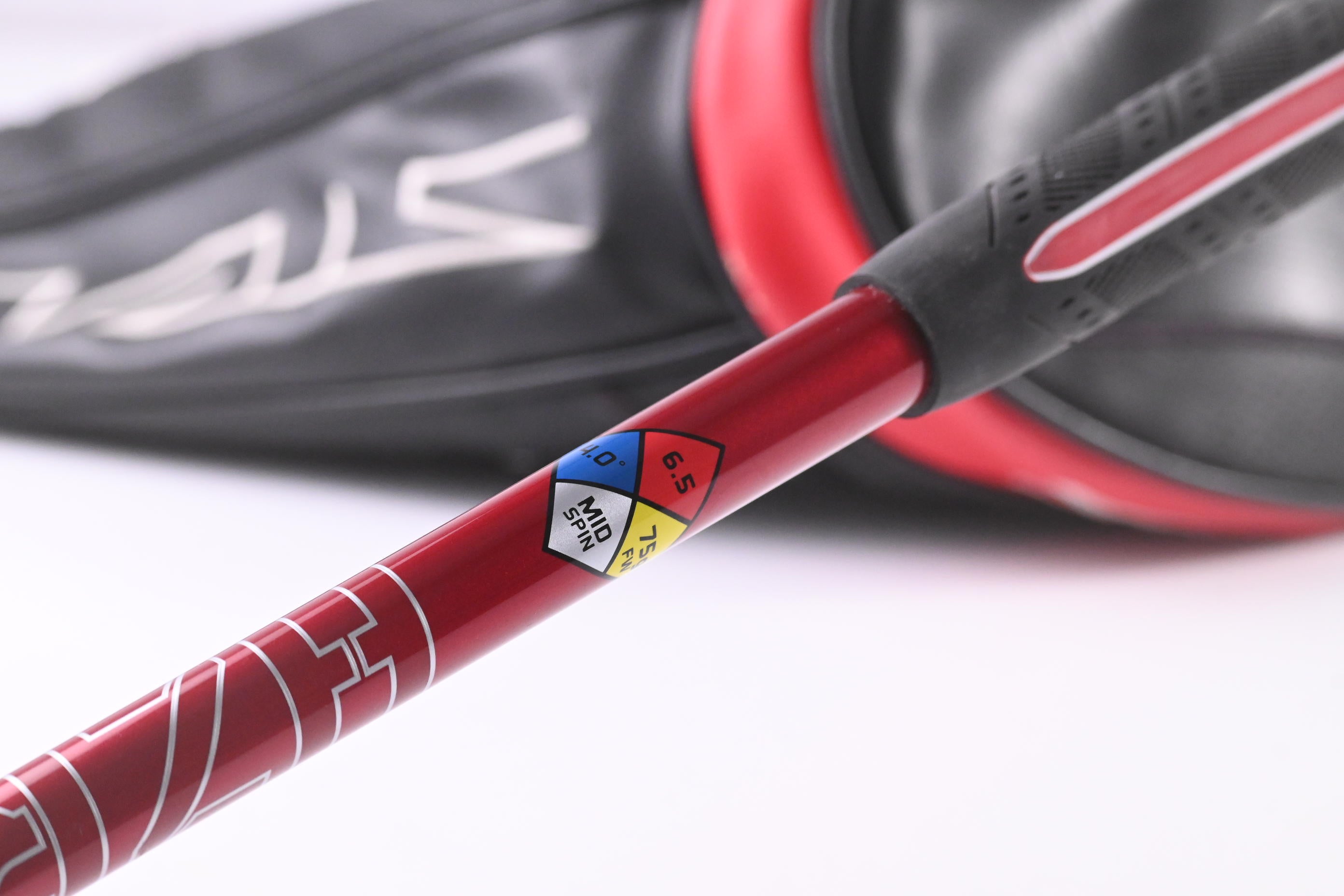 Taylormade Stealth Plus Driver / 9 Degree / X-Flex HZRDUS Smoke RDX Red 75 Shaft