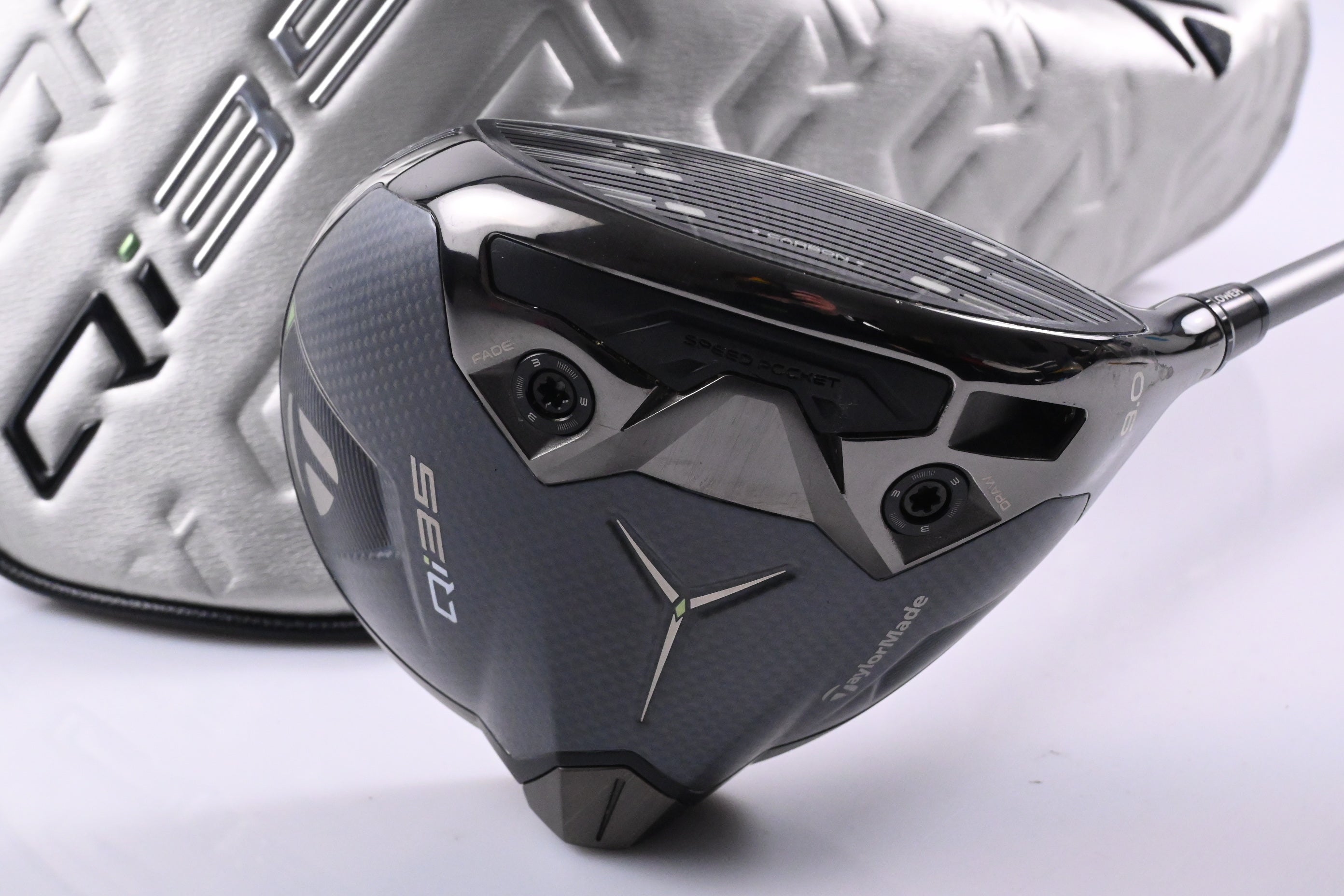 Taylormade Qi35 LS Driver / 9 Degree / Regular Flex Fujikura Air Speeder 50