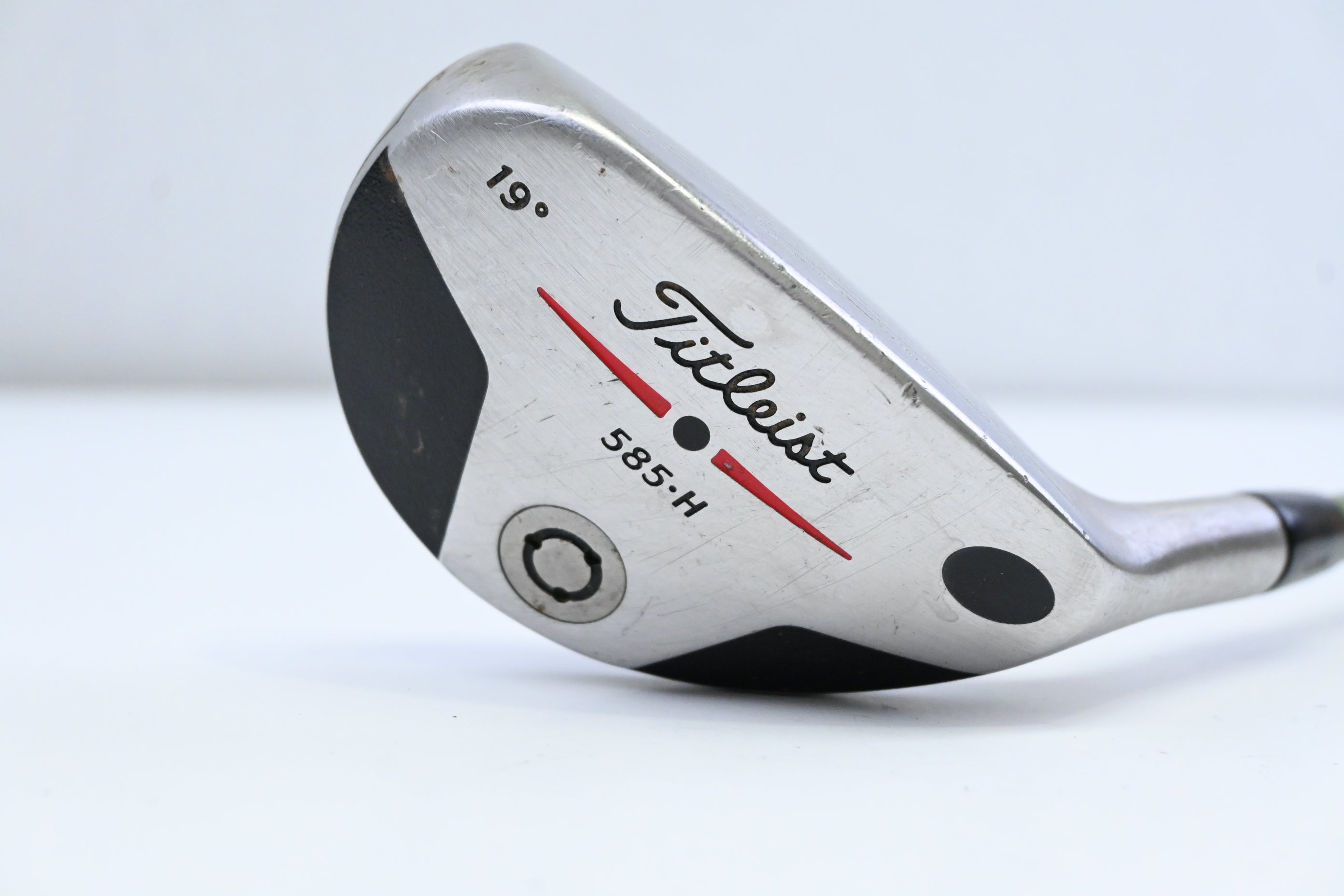 Titleist 585.H #3 Hybrid / 19 Degree / Regular Flex Aldila NV 85 Regular Flex