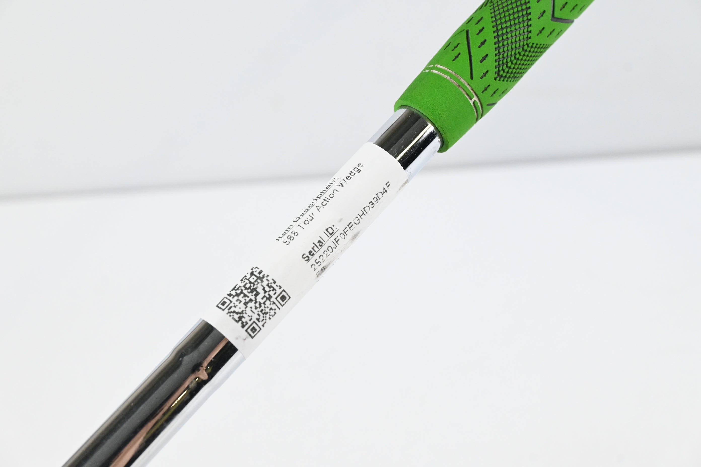 Cleveland 588 Tour Action Sand Wedge / 54 Degree / Wedge Flex Steel Shaft