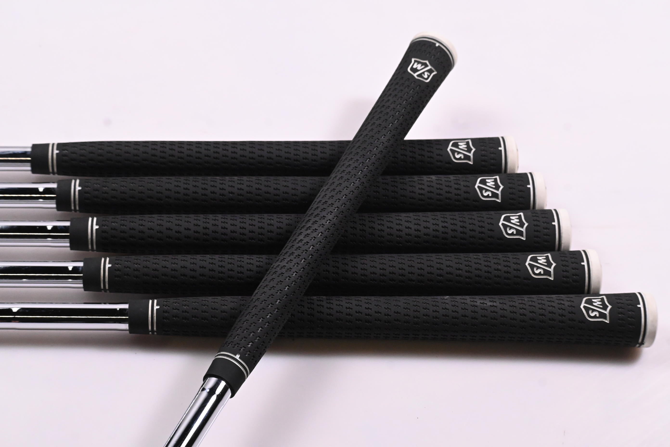 Wilson D9 Irons / 5-PW / UniFlex KBS MAX UltraLite Shafts